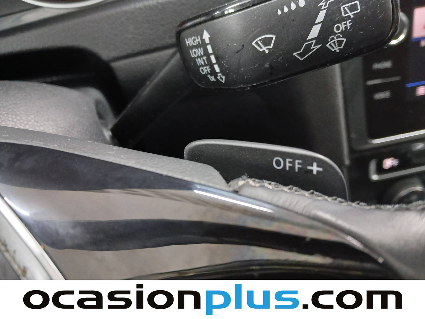 Foto Volkswagen Golf Volkswagen Golf Advance 2.0 TDI (150 CV) DSG