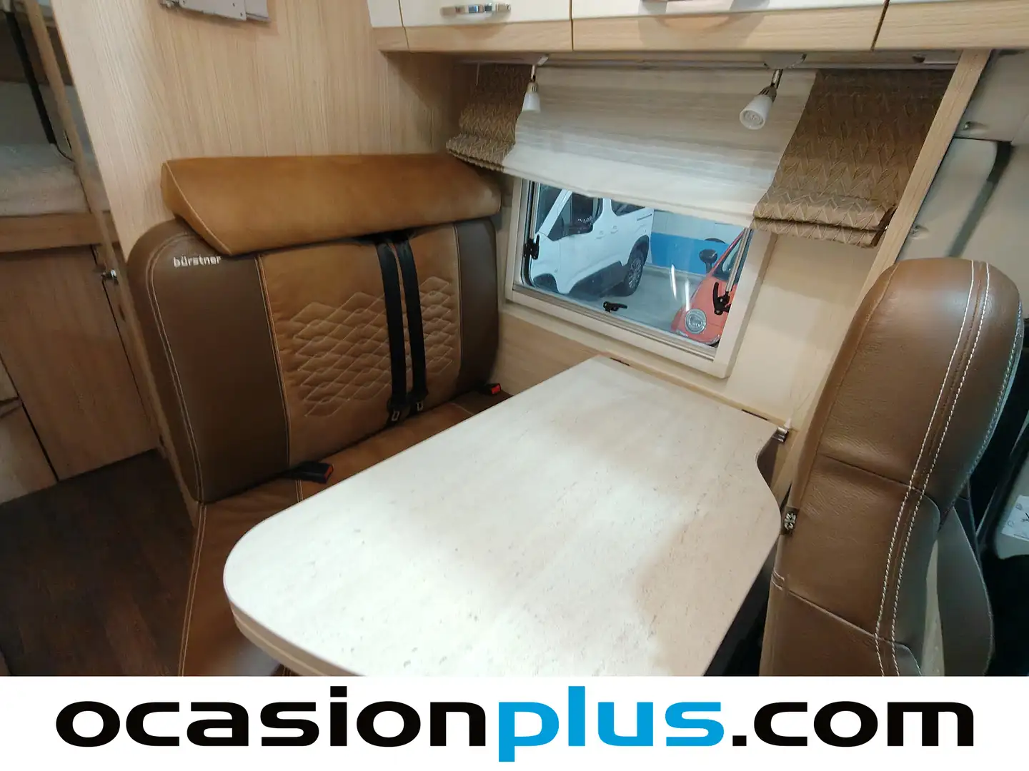 Foto Burstner BT5902 Burstner BT5902 TRAVEL VAN T-590 (150 CV)