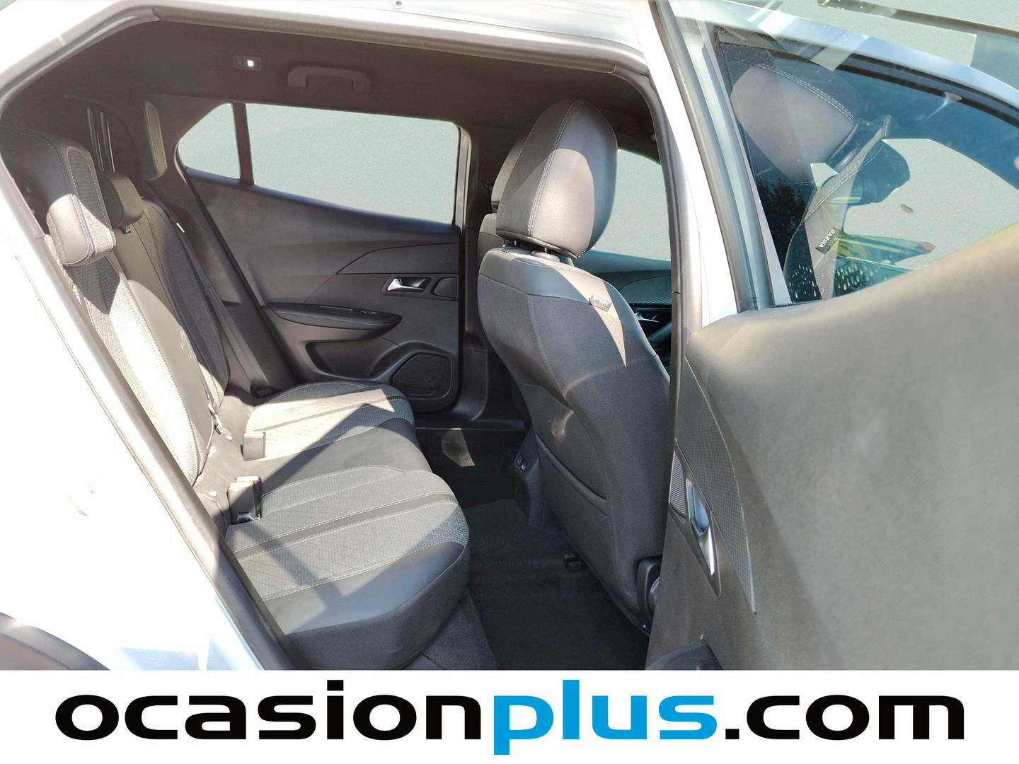 Peugeot 2008 Peugeot 2008 Allure Hybrid eDCS6 (145 CV) al mejor precio