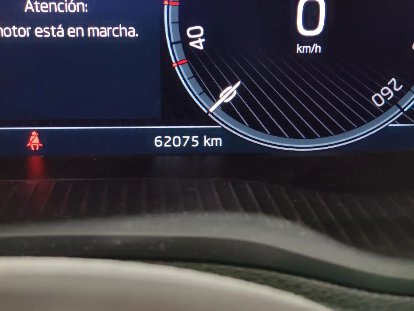 Foto Skoda Karoq Skoda Karoq 1.5 TSI ACT Sportline DSG (150 CV)