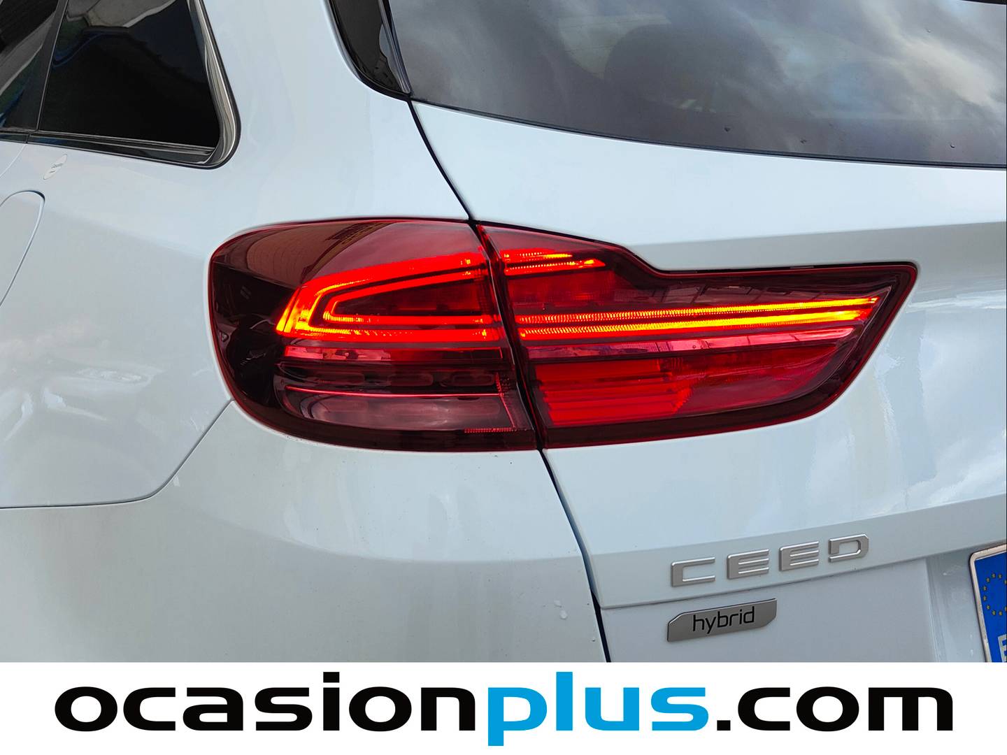 Foto KIA Ceed Tourer Kia Ceed Tourer Tourer 1.0 MHEV Style Edition DCT (100 CV)