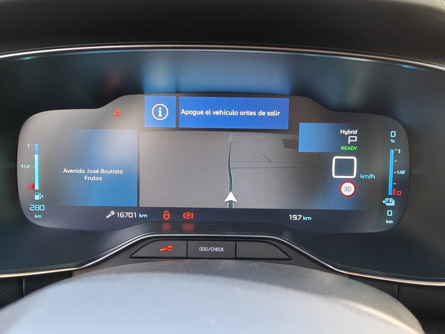 Foto Citroën C5 Aircross Citroen C5 Aircross Plug-in Hybrid 180 Plus e-EAT8  (180 CV)