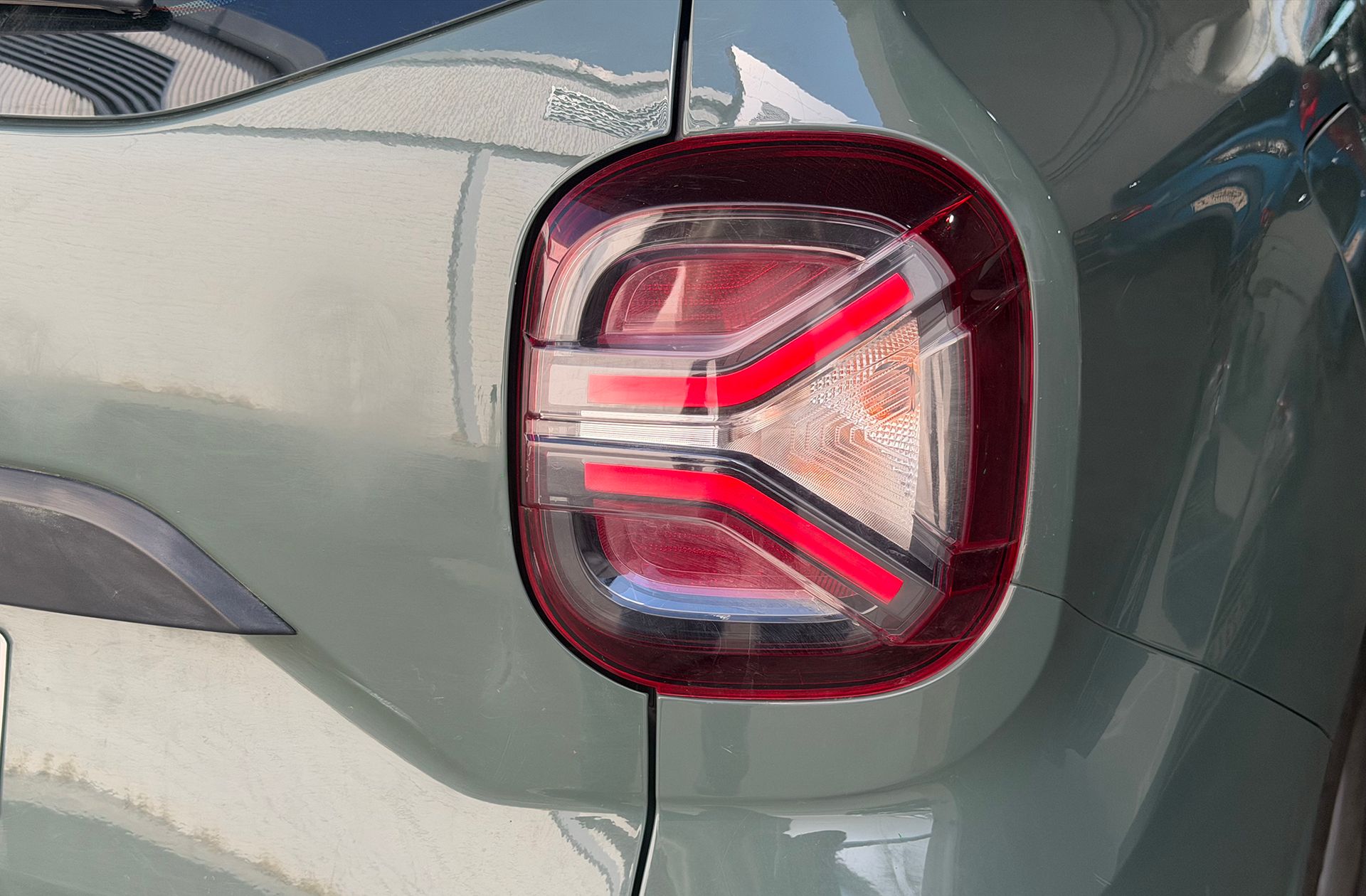 Dacia Duster Expression dCi - foto 13