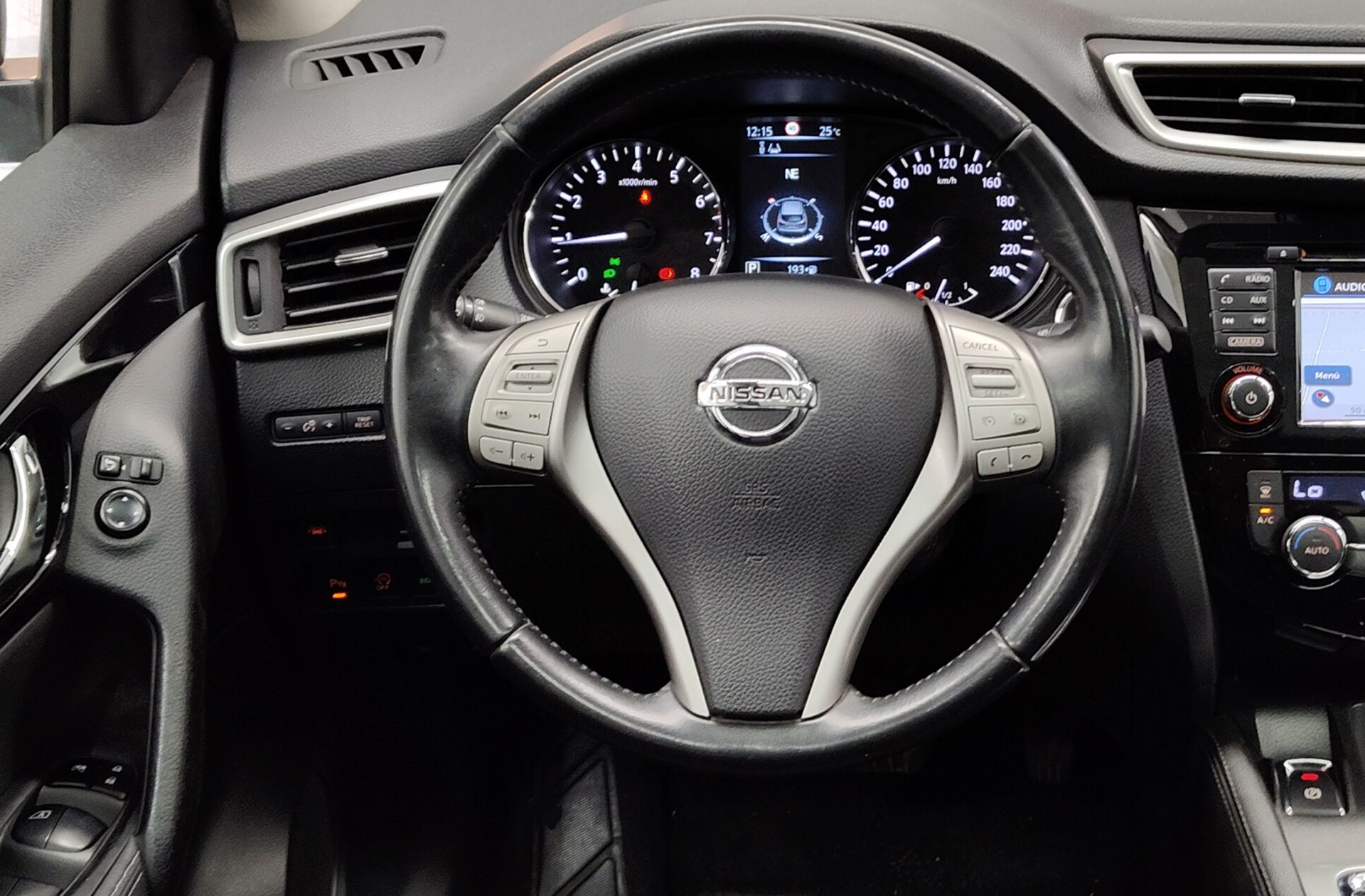 Nissan Qashqai DIG-T 115 N-Connecta 4x2 XTronic - foto 19