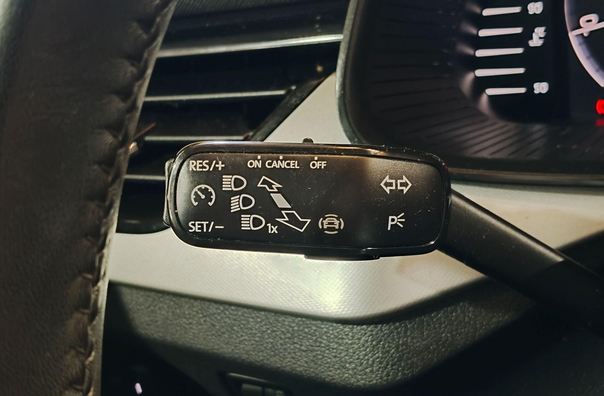 Škoda Kamiq 1.0 TSI Ambition - foto 29