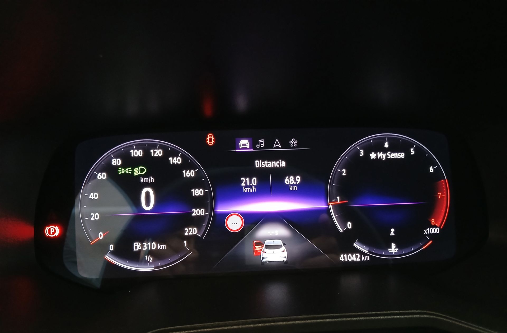 Renault Clio Techno TCe - foto 24