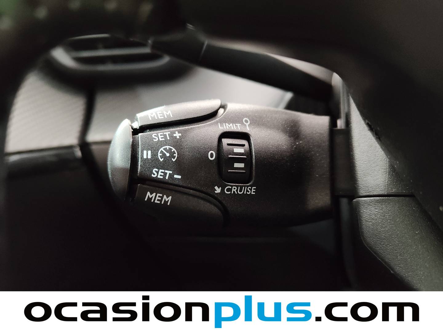 Peugeot 208 Peugeot 208 Style Hybrid 110 eDCS6 (110 CV) de ocasión