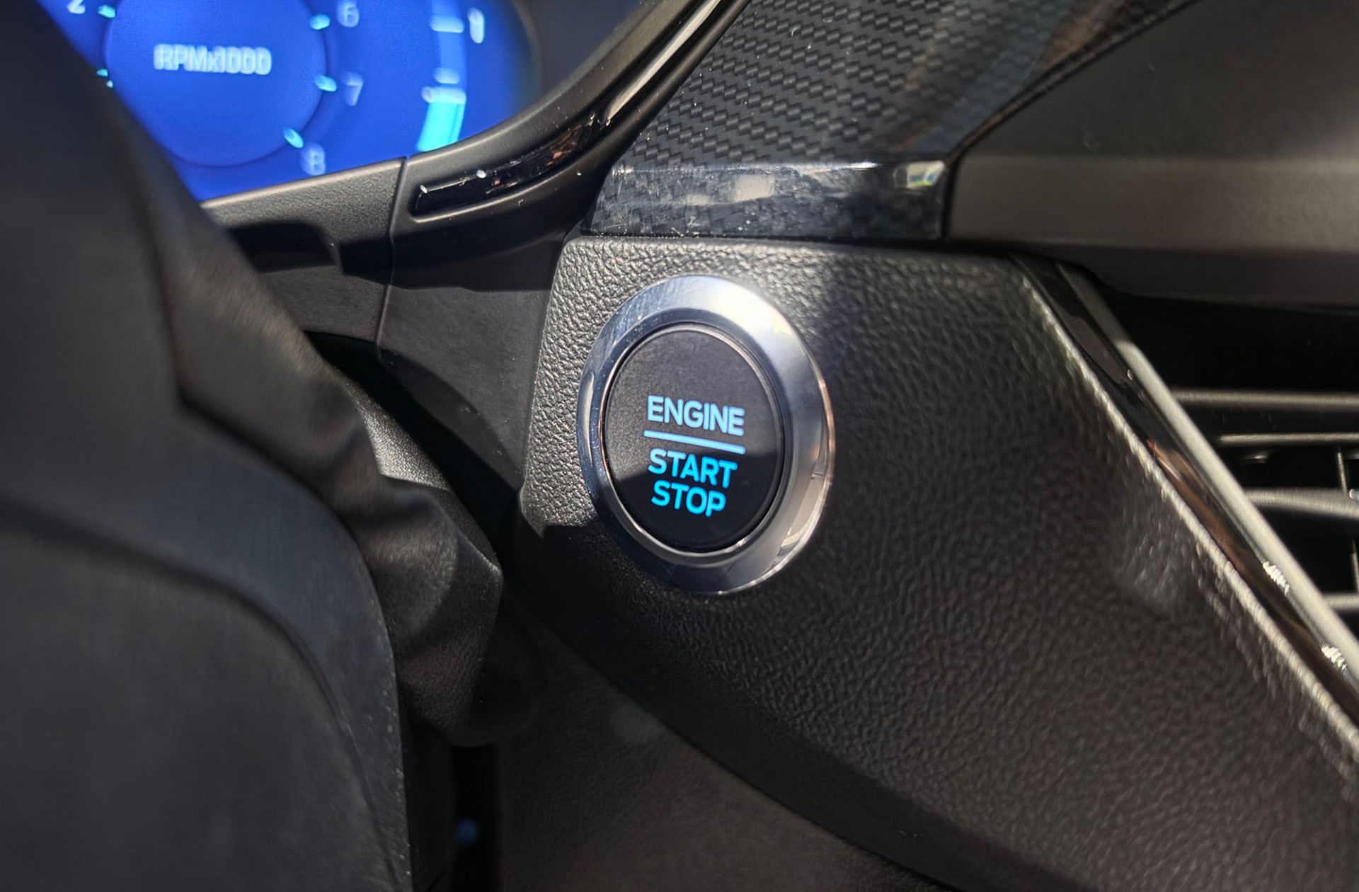 Ford Focus 2.3 EcoBoost ST - foto 37