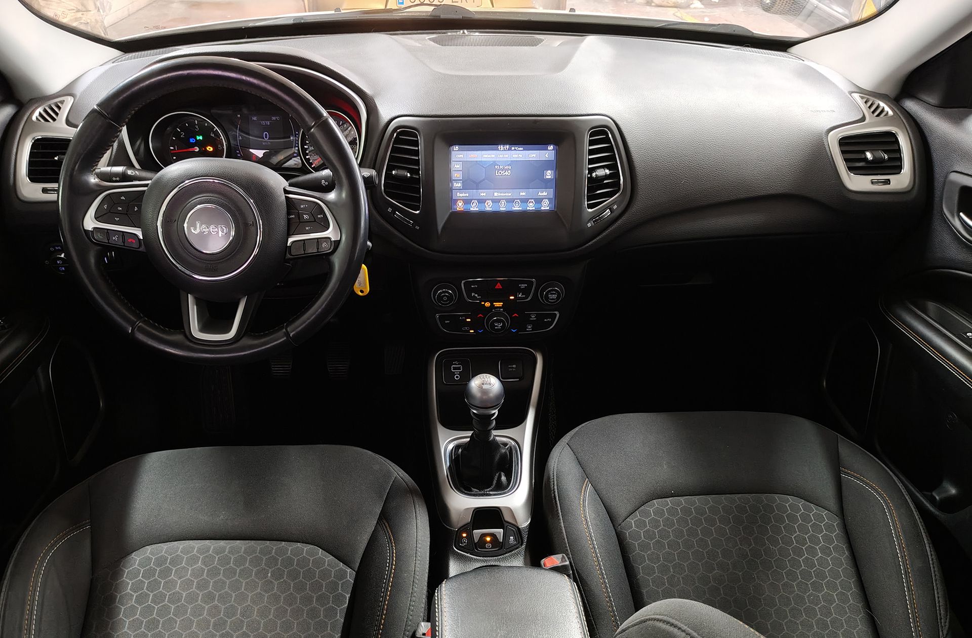 Jeep Compass 1.6 MultiJet Longitude 4x2 - foto 6