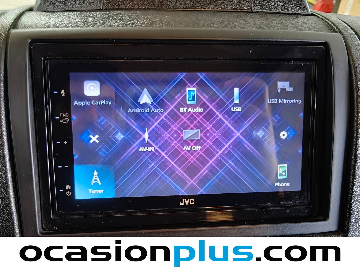 Extras y acabados del Etrusco V5900 Etrusco V5900 DB 2.3 (140CV) 4 Plazas