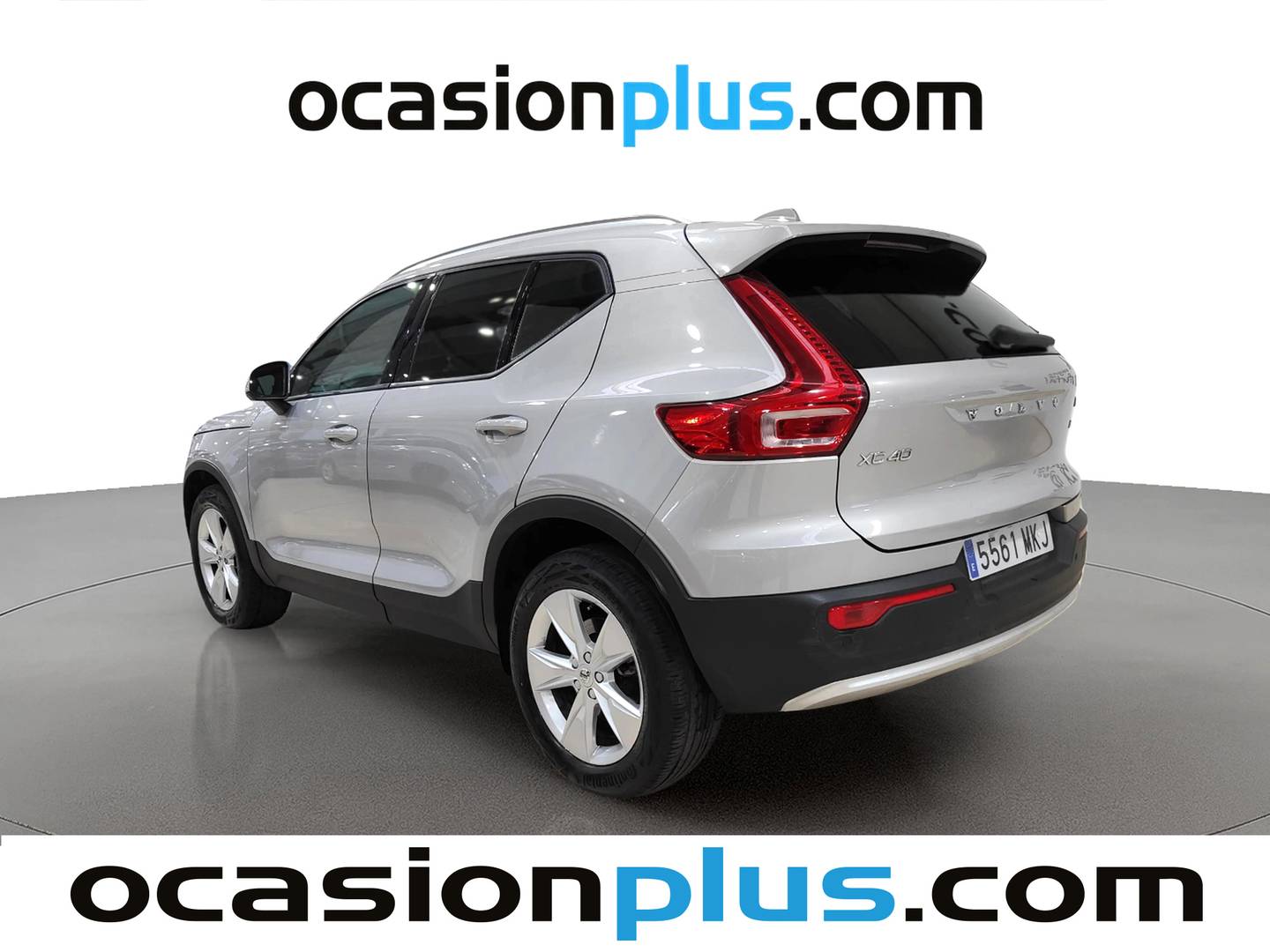 Foto trasera Volvo XC40 Volvo XC40 B3 Gasolina Mild hybrid Core Auto (163 CV) izquierda