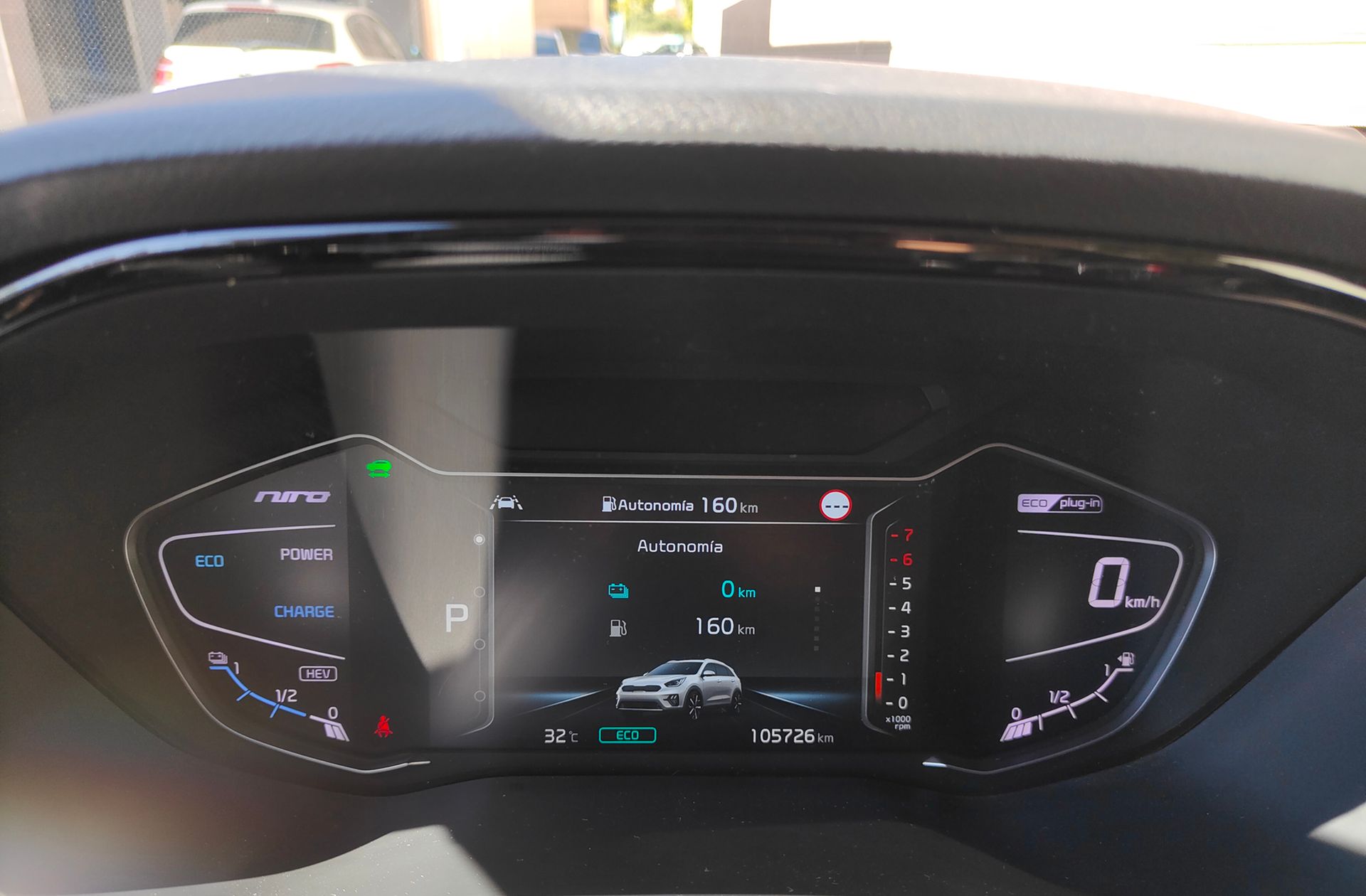 Kia Niro 1.6 GDi PHEV Híbrido Emotion - foto 28