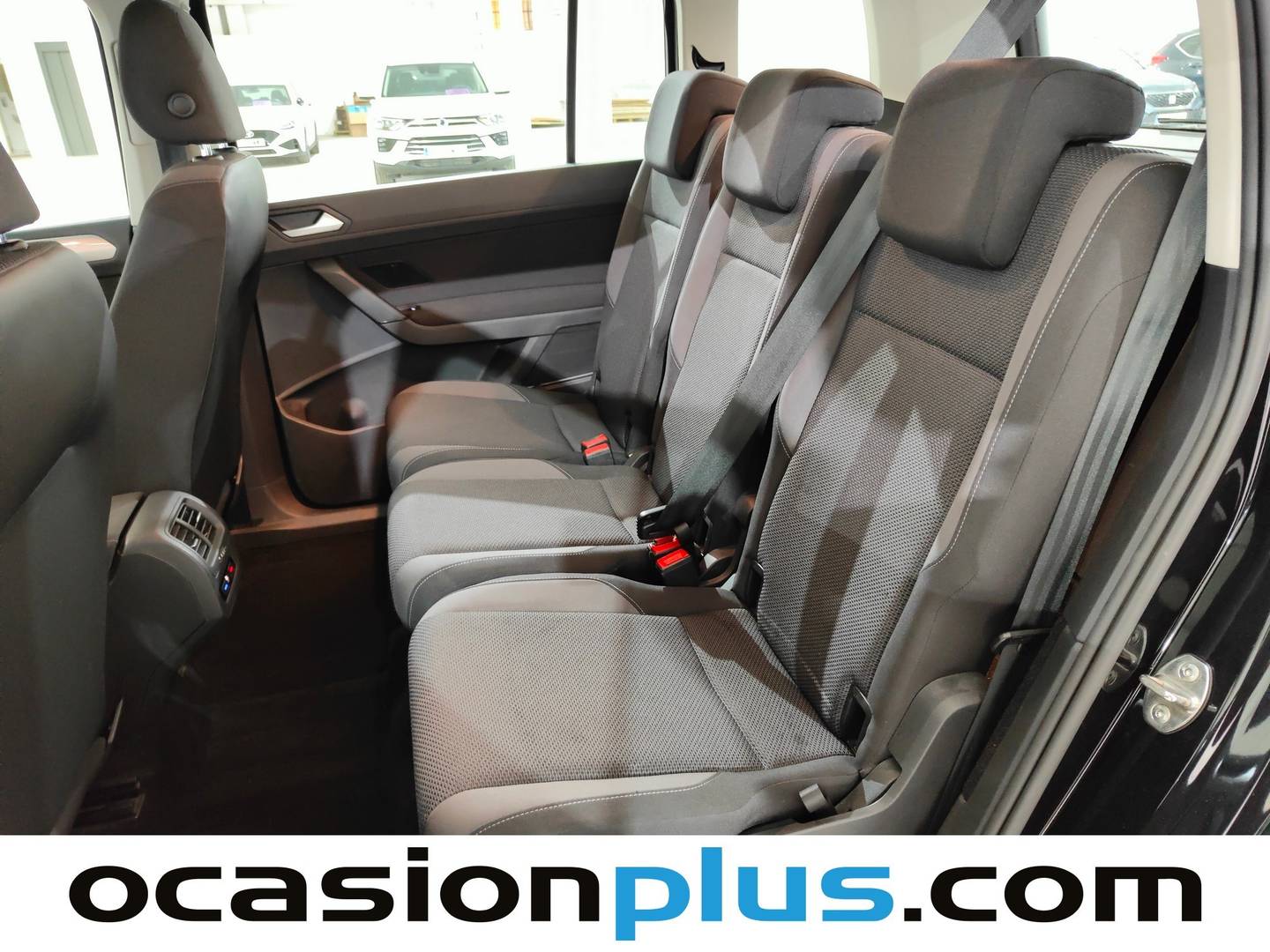 Foto Volkswagen Touran Volkswagen Touran Business 2.0 TDI (122 CV)