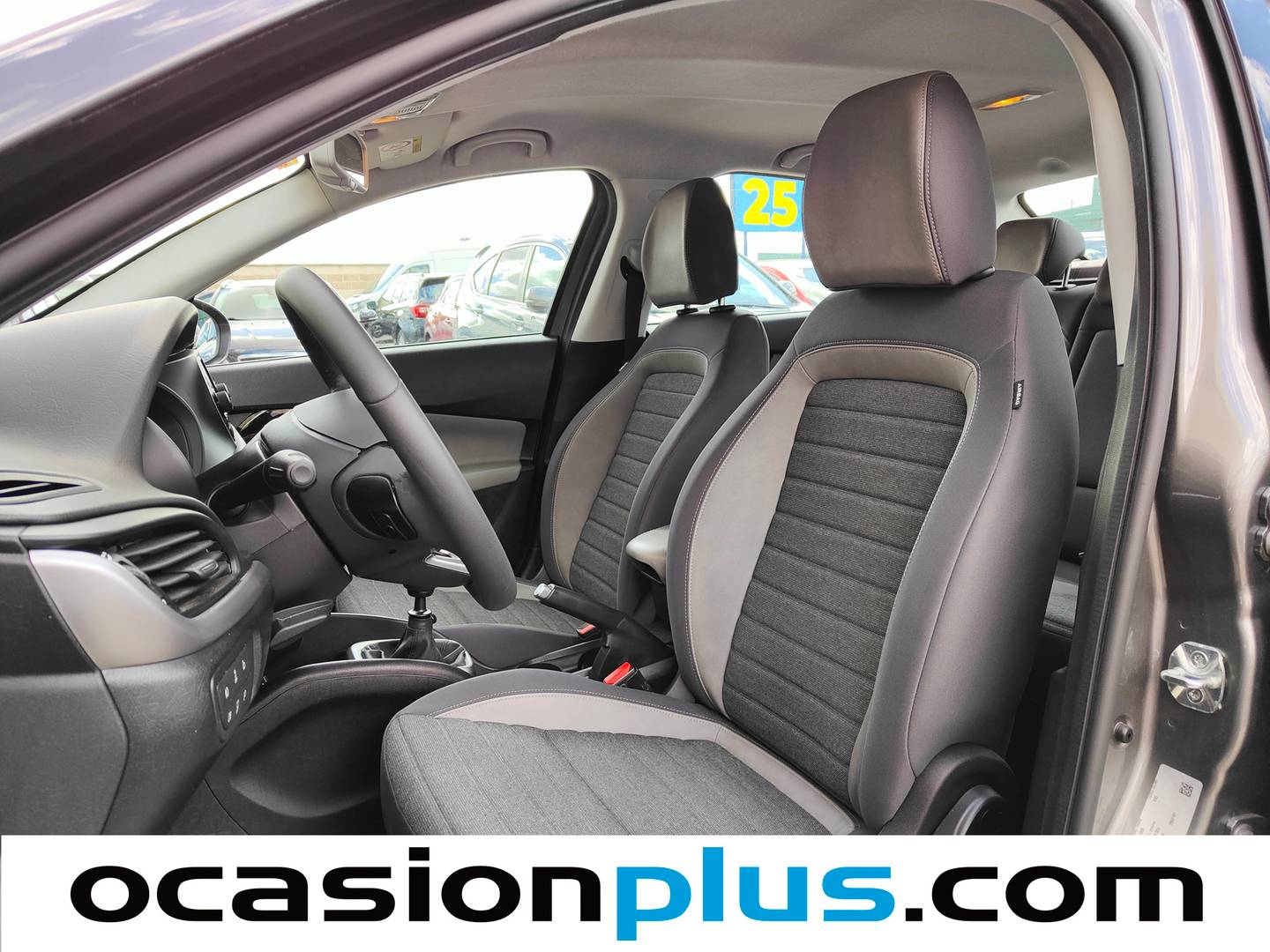 Foto asientos delanteros Fiat Tipo Fiat Tipo Sedan 1.4 Lounge (95 CV)