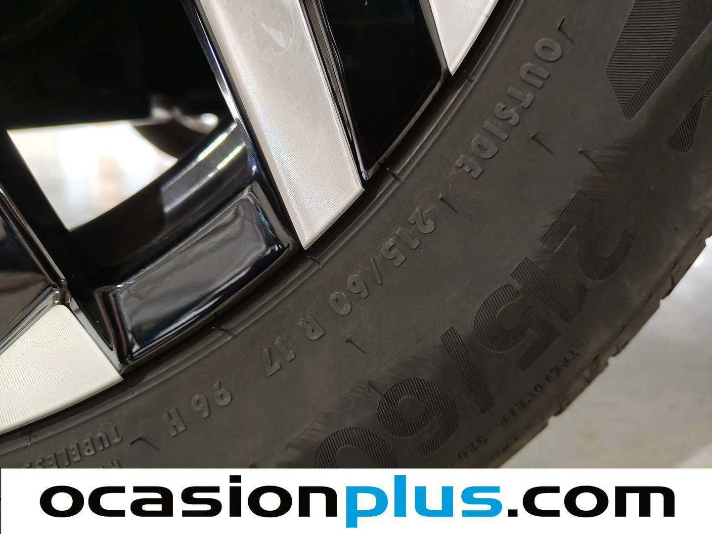 Peugeot 2008 Peugeot 2008 PureTech 130 S&S Allure EAT8 (130 CV) gasolina