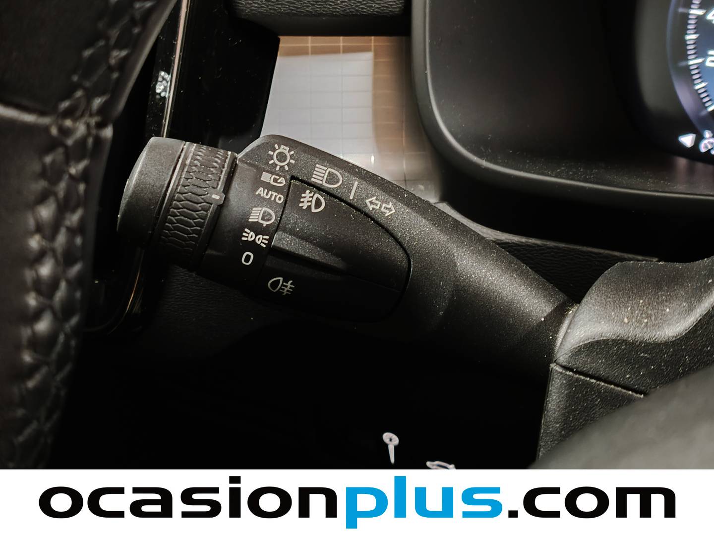 Foto Volvo XC40 Volvo XC40 T4 PHEV Recharge Core Auto (211 CV)