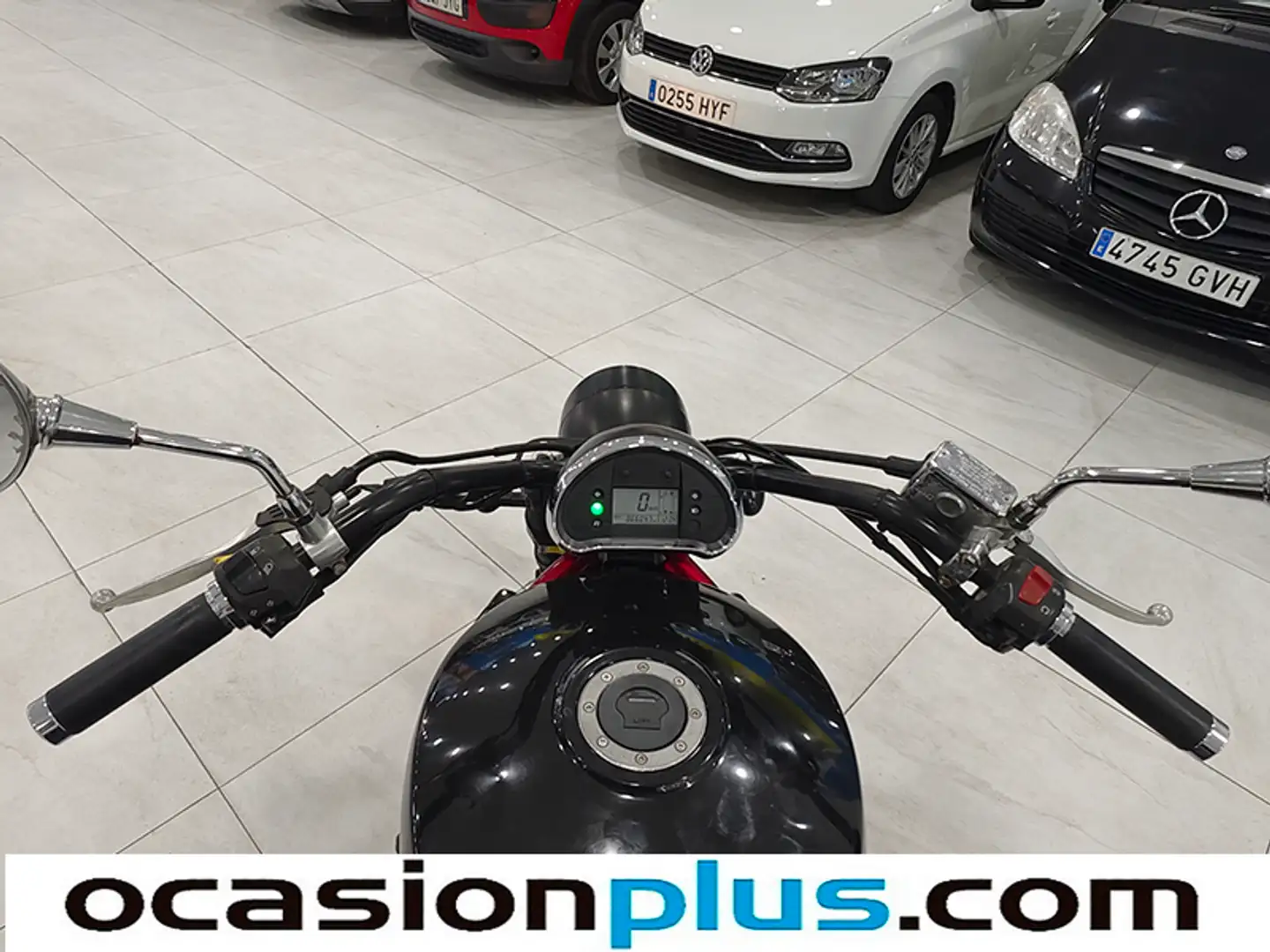 Foto Hyosung GV AQUILA 650 Hyosung Aquila GV-650 59 kW (80 CV)