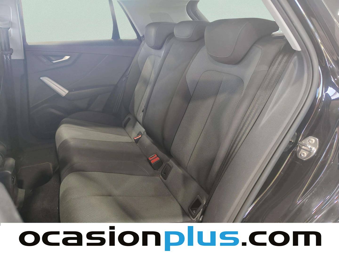 Foto asientos traseros Audi Q2 Audi Q2 design 30 TDI (116 CV)