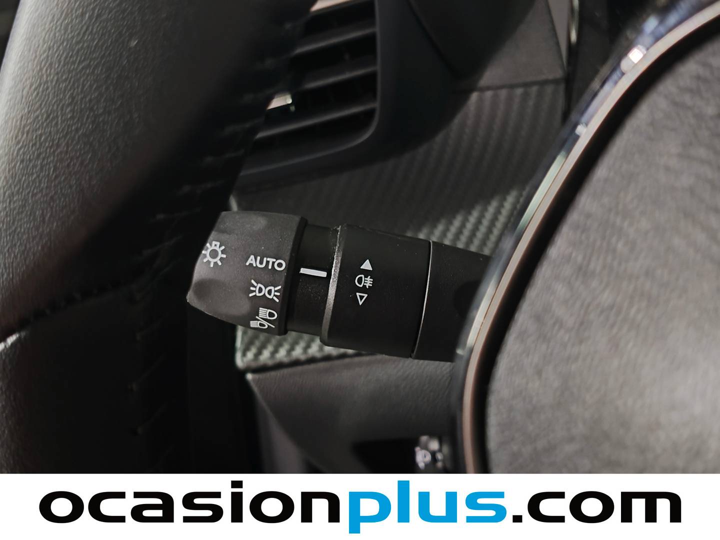Peugeot 2008 Peugeot 2008 Allure Hybrid eDCS6 (145 CV) de segunda mano