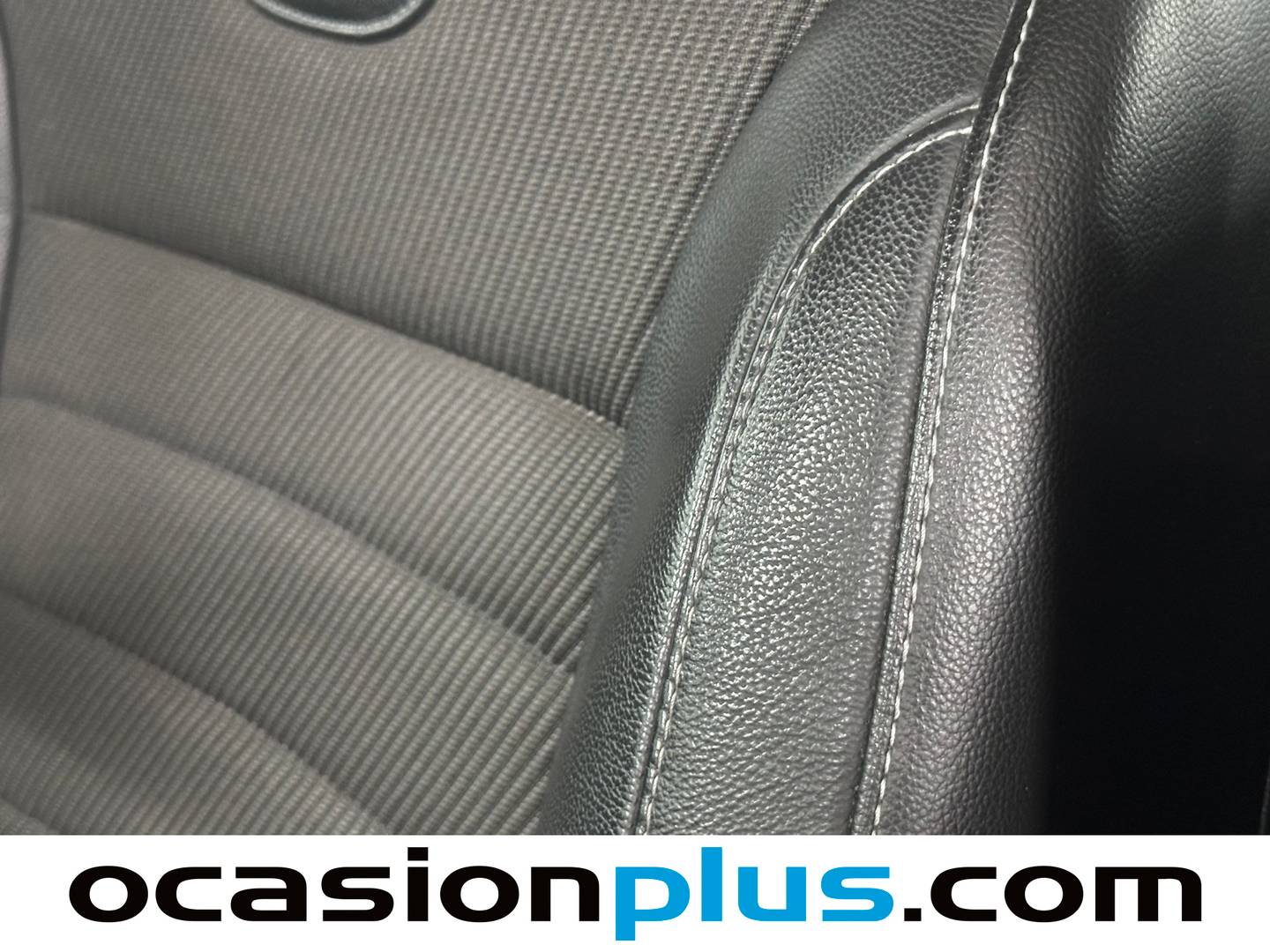 Equipamiento del Ford Kuga Ford Kuga 1.5 EcoBoost S&S Titanium 4x4 Auto (182 CV)