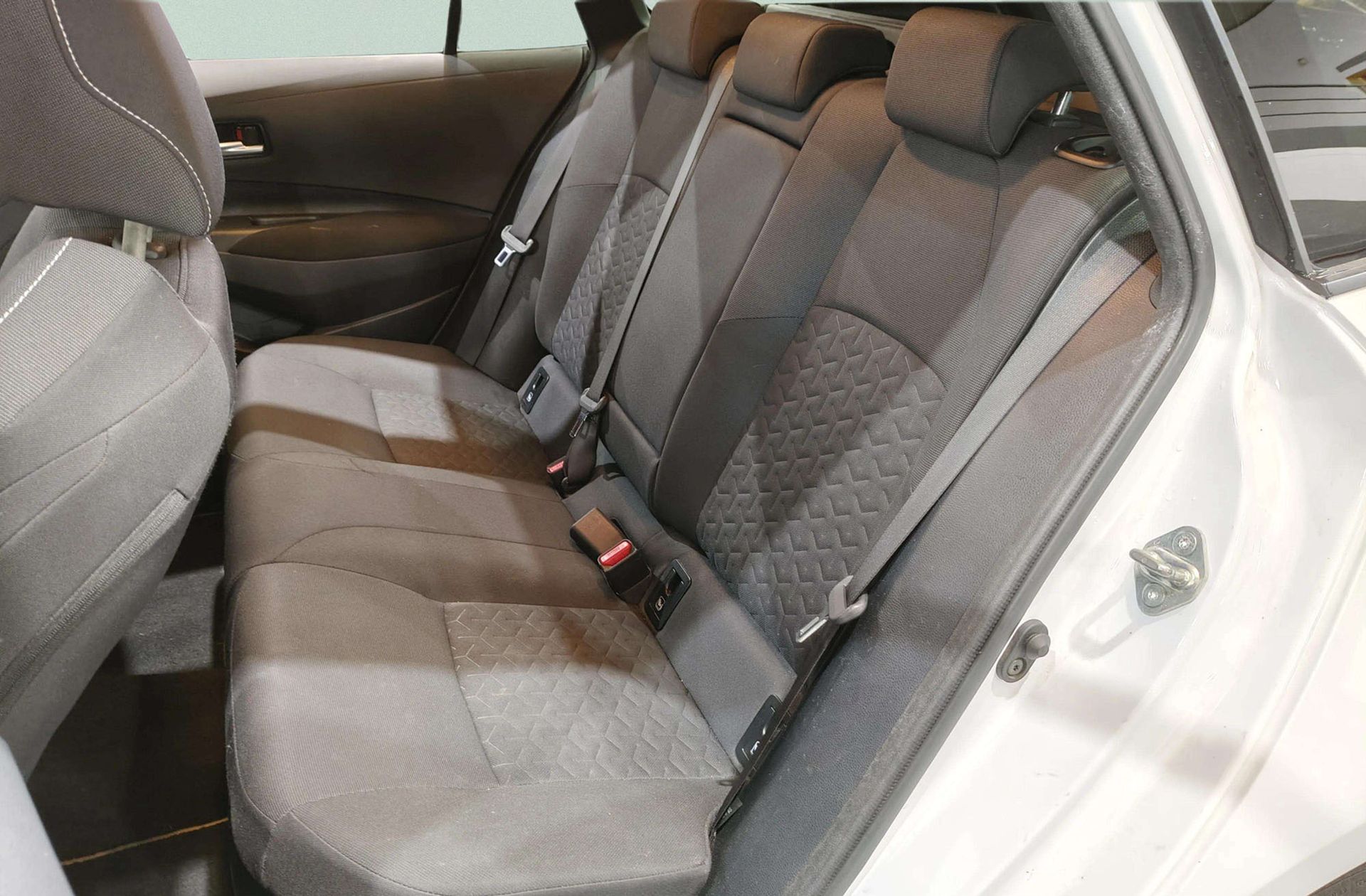 Toyota Corolla Touring Sports 125H Active Tech E-CVT - foto 11