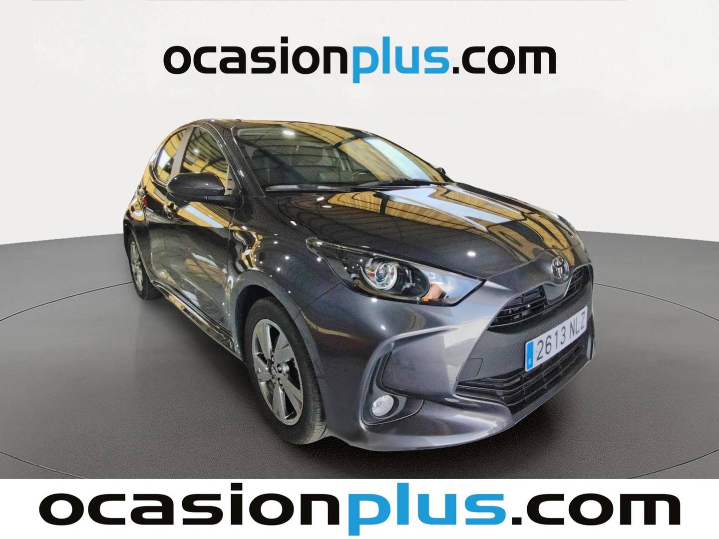 Foto delantera Toyota Yaris Toyota Yaris 120H Active Plus (116 CV) derecha