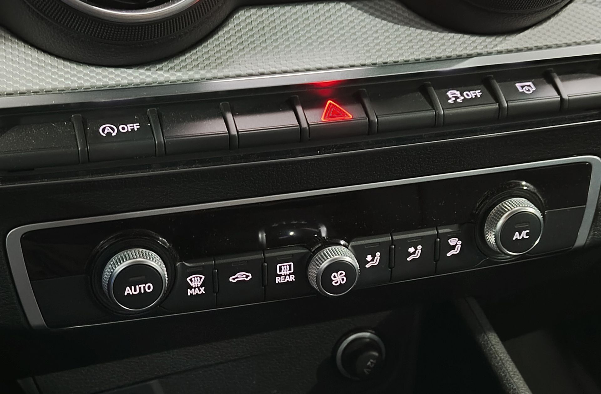Audi Q2 Advanced 30 TDI - foto 7