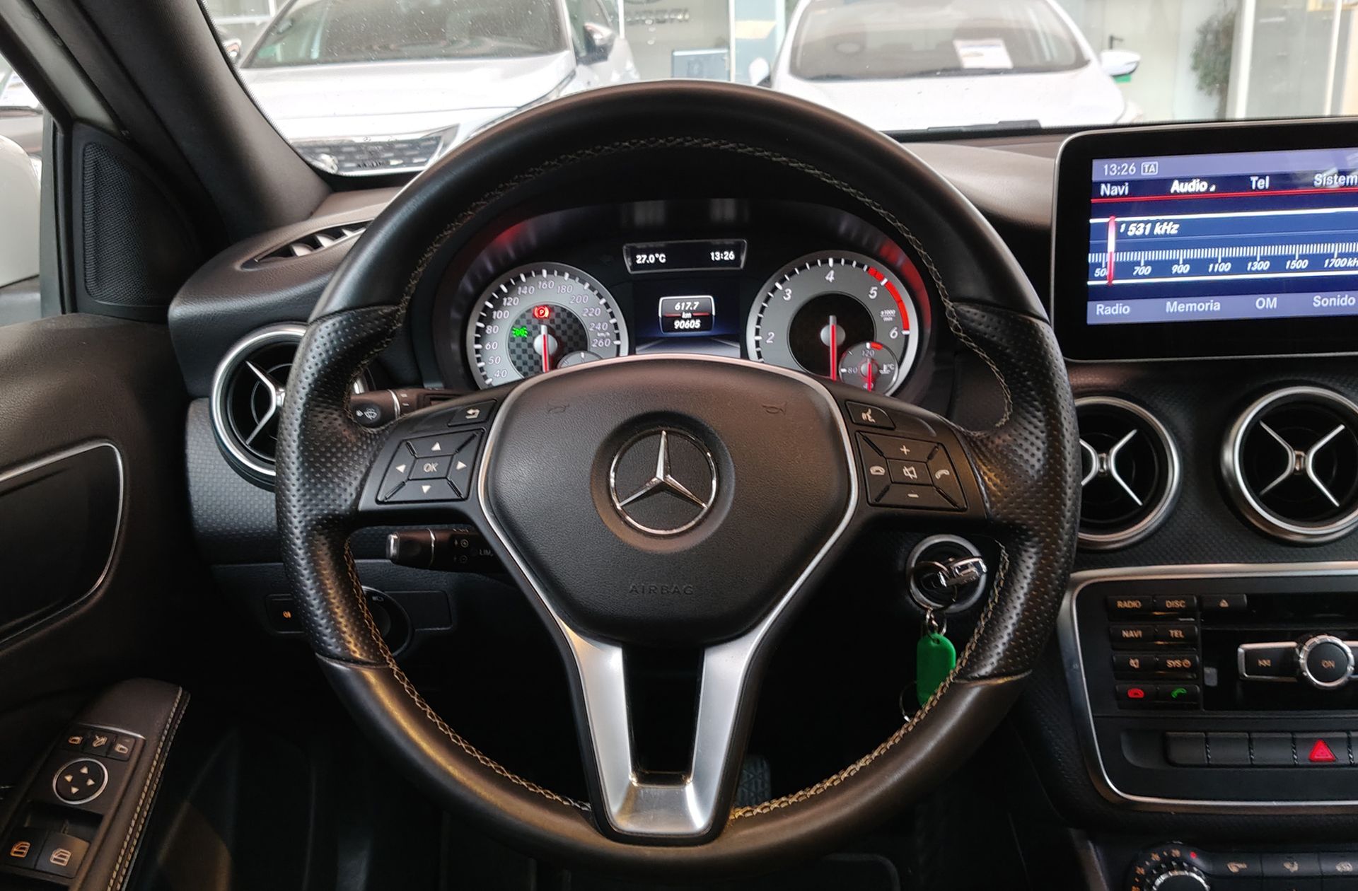 Mercedes-Benz Clase A 200 CDI Urban - foto 19