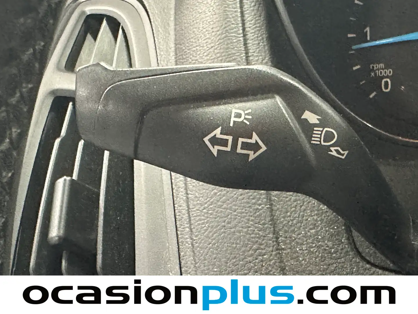 Foto Ford Focus Ford Focus 1.5 TDCI Business (120 CV)