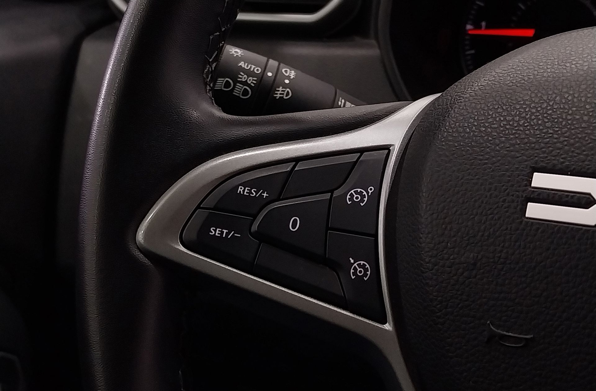 Dacia Duster Journey Go TCe EDC - foto 25