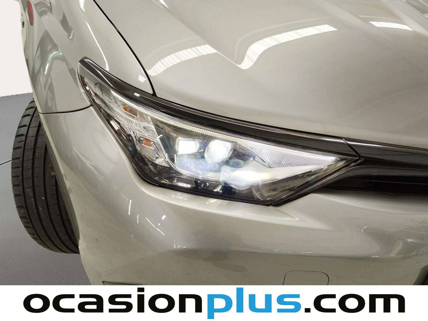 Toyota Auris Toyota Auris 140H Hybrid Feel! (136 CV) al mejor precio
