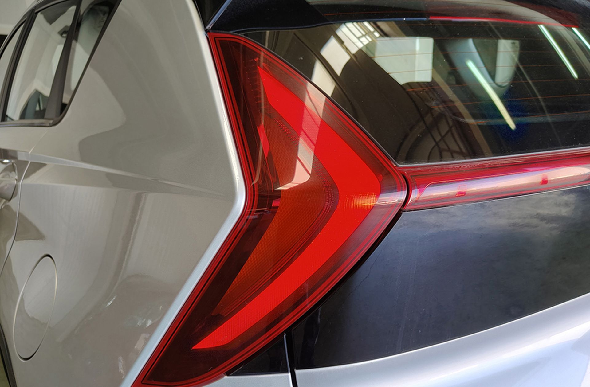 Hyundai Bayon 1.0 T-GDi 48V Tecno - foto 20