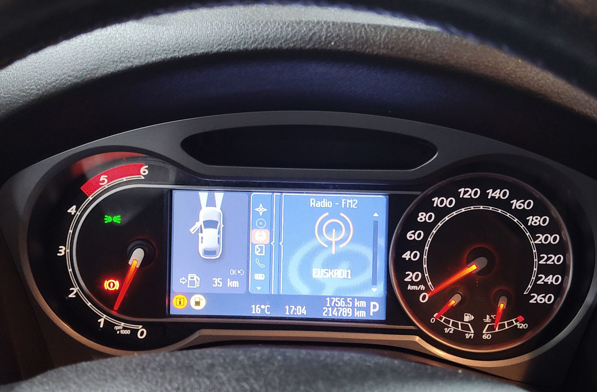 Ford Mondeo 2.0 TDCi Titanium PowerShift - foto 20