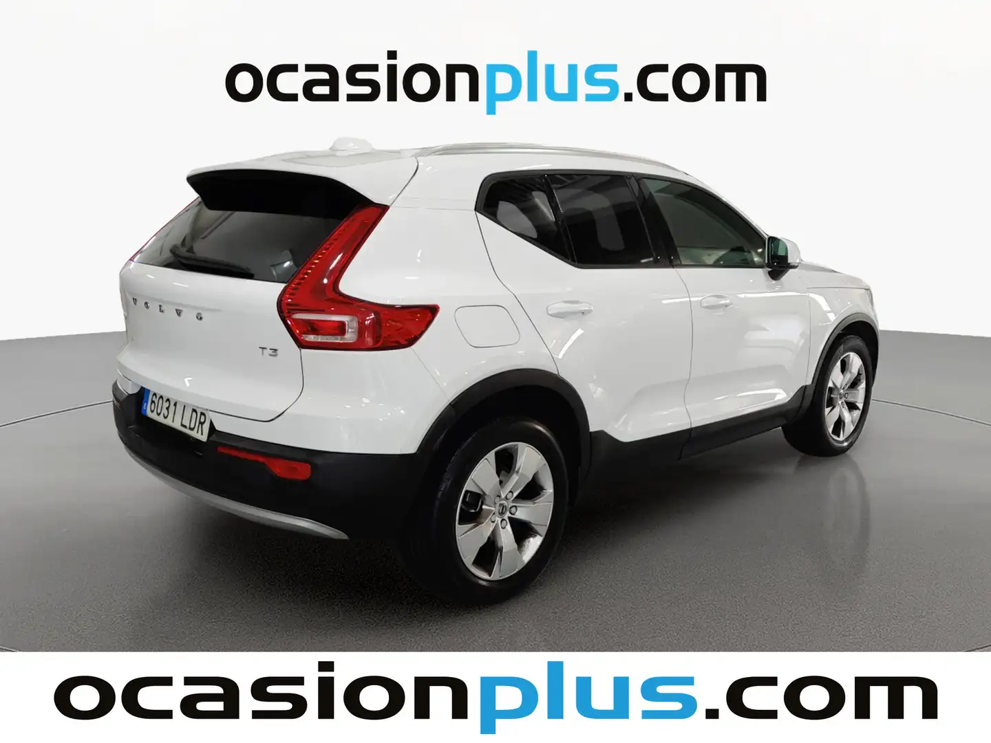 Foto Volvo XC40 Volvo XC40 T3 Momentum (163 CV)
