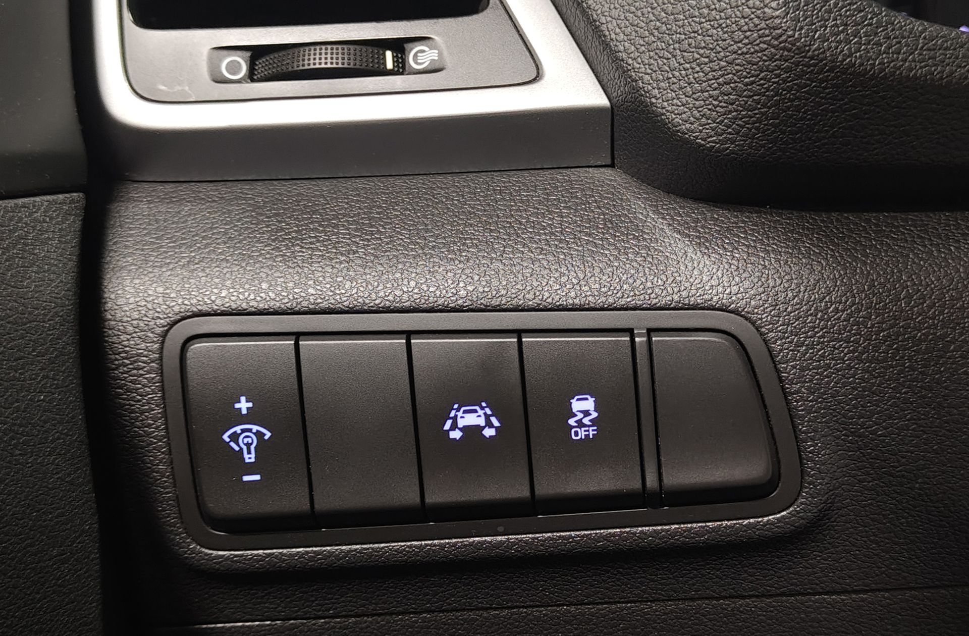 Hyundai Tucson 1.7 CRDi BlueDrive Tecno 4x2 - foto 12