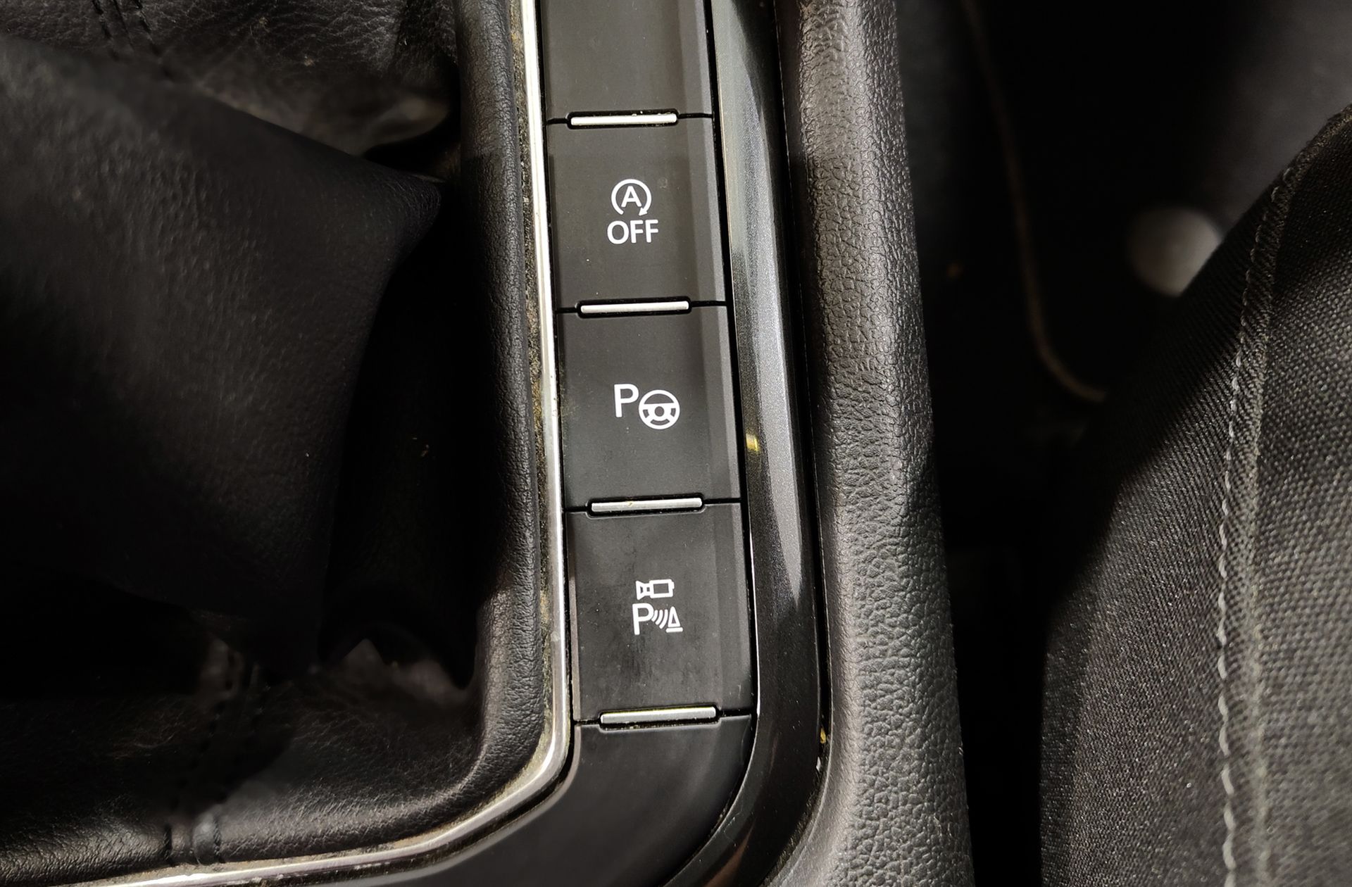 Volkswagen Tiguan Sport 2.0 TDI BMT 4Motion - foto 34