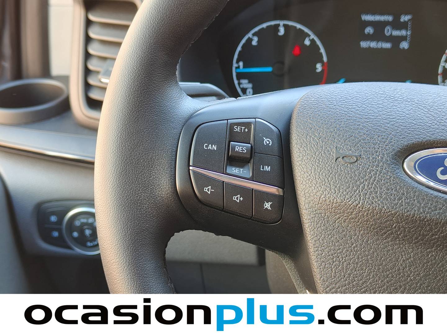 Foto Ford Tourneo Custom Ford Tourneo Custom 2.0 EcoBlue L1 Trend (130 CV) 8 Plazas