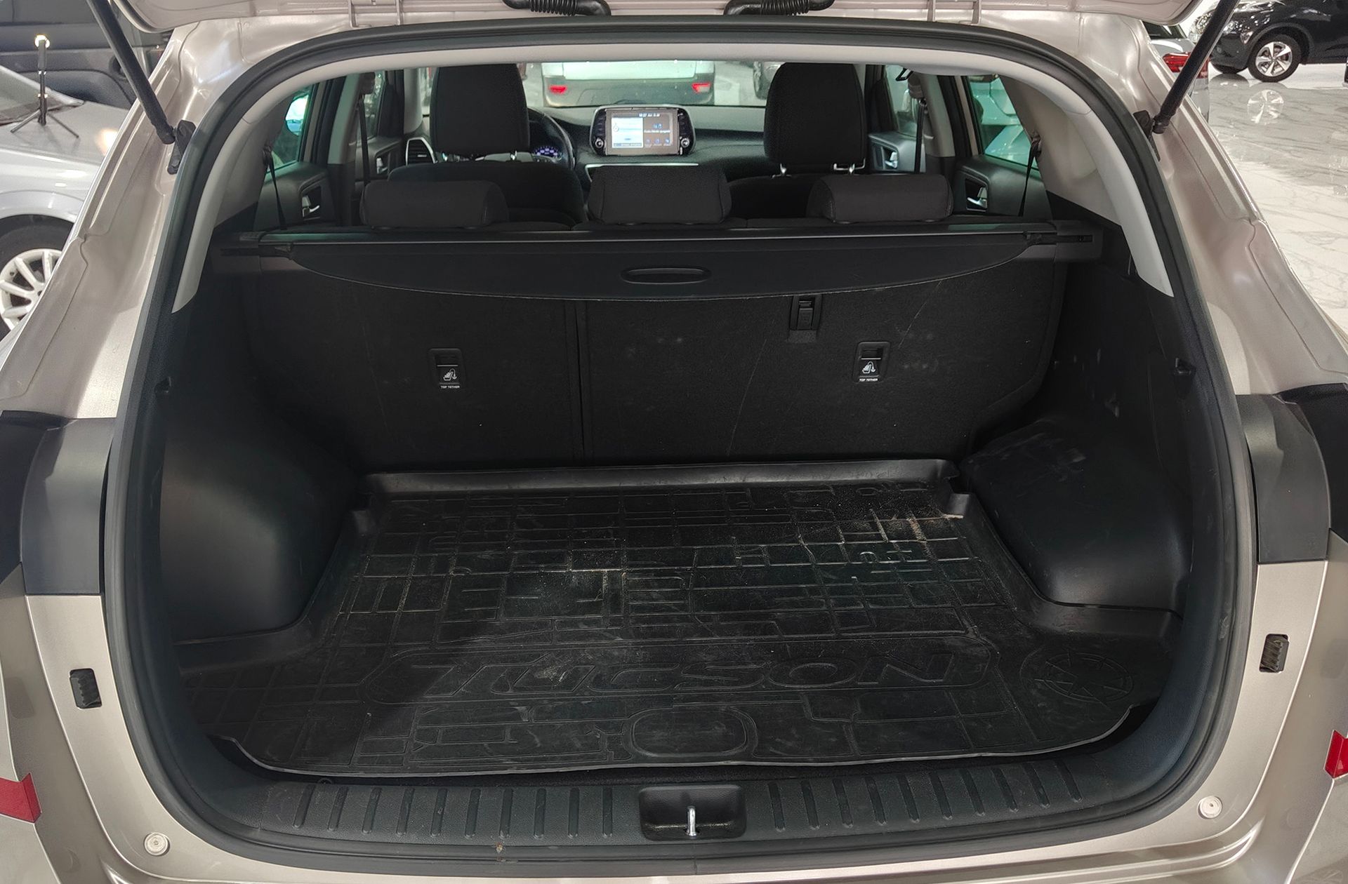 Hyundai Tucson 1.6 CRDi 48V Tecno 4x2 - foto 18