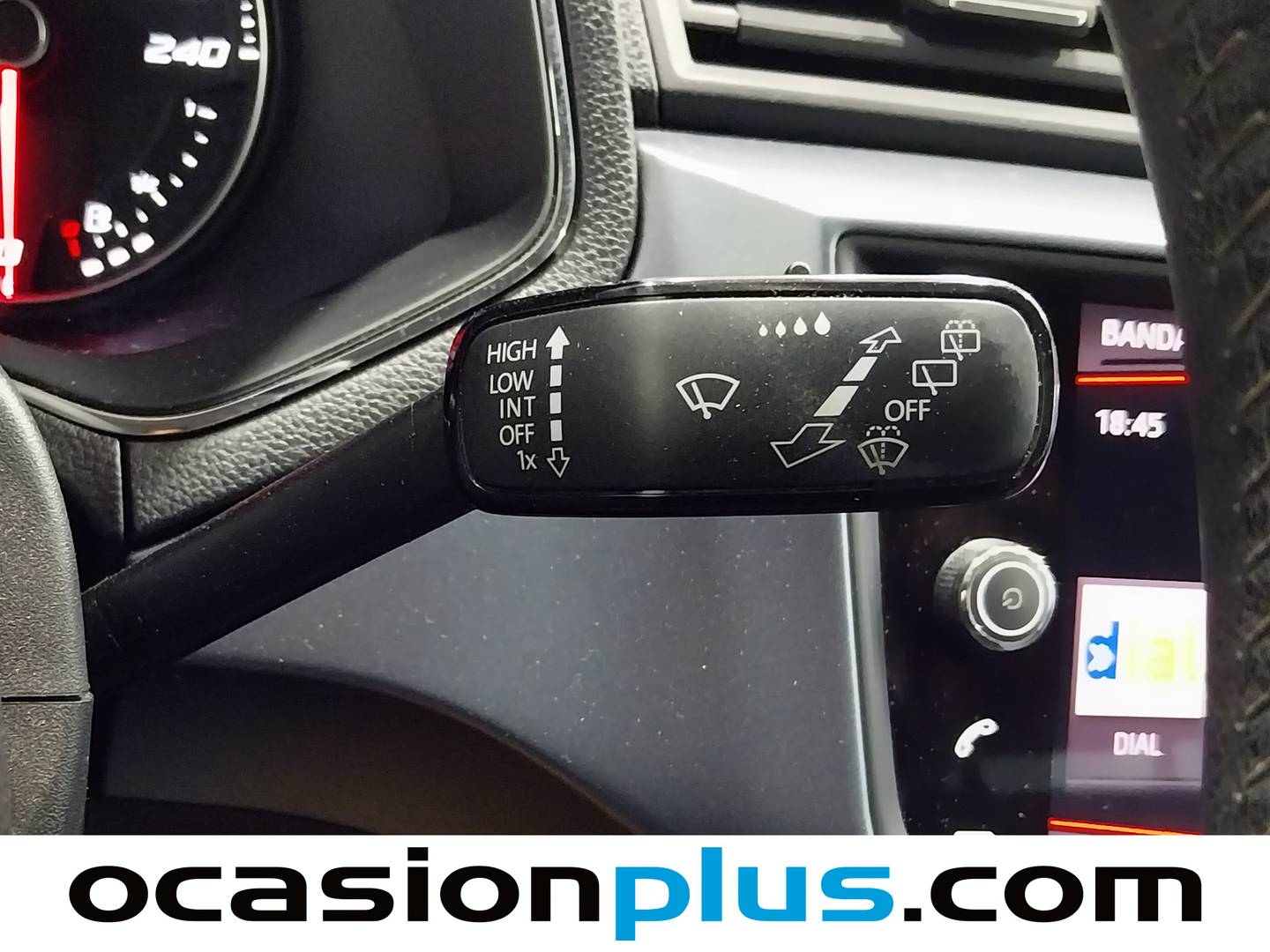 Foto Seat Arona SEAT Arona 1.6 TDI S&S Style (115 CV)