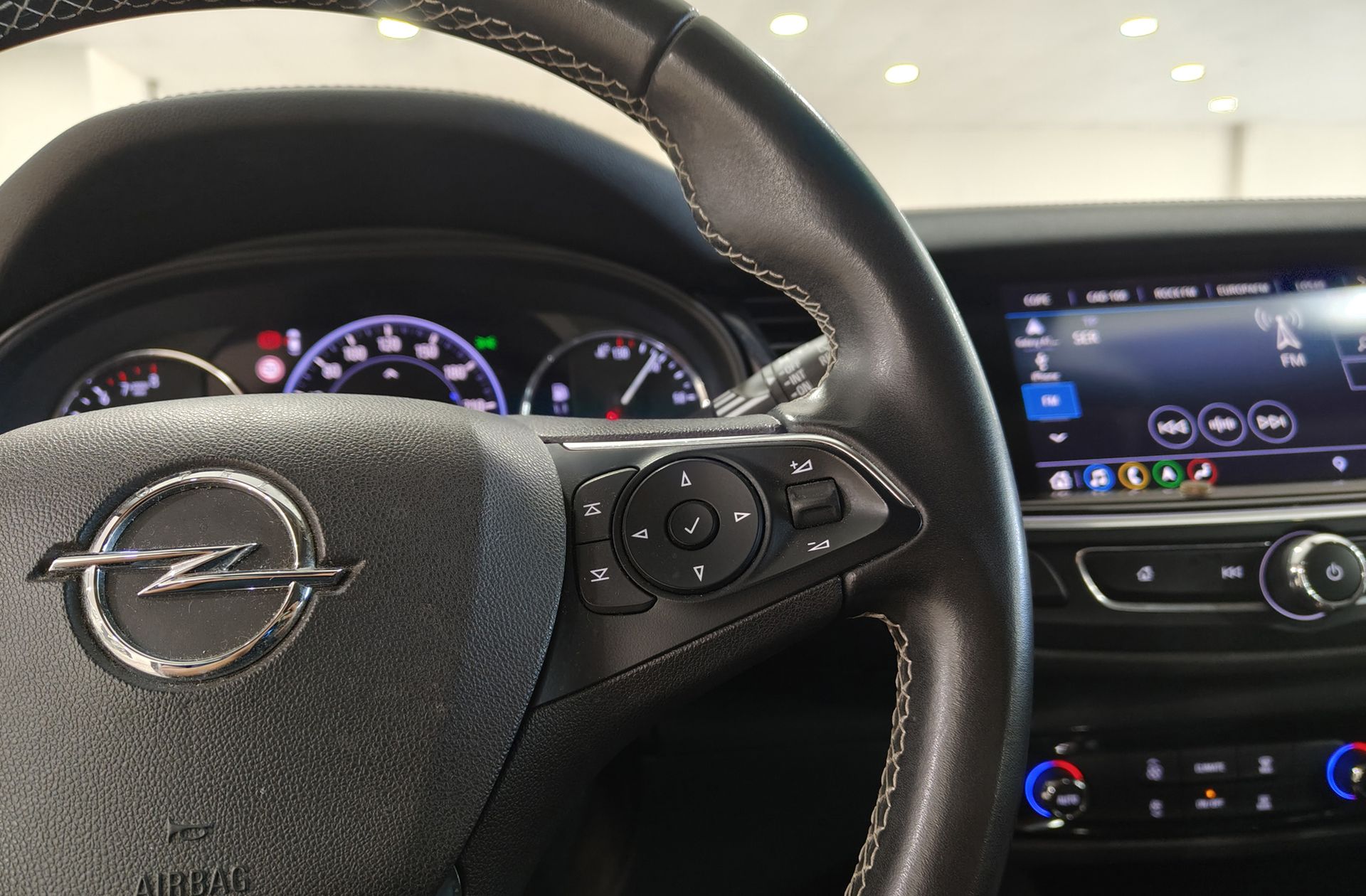Opel Insignia GS 1.5 Turbo XFT Innovation - foto 25