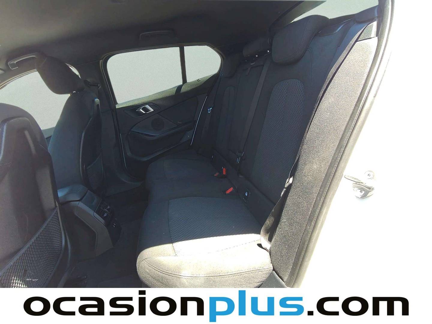 Fotos maletero BMW Serie 1 BMW Serie 1 118d Business (150 CV)
