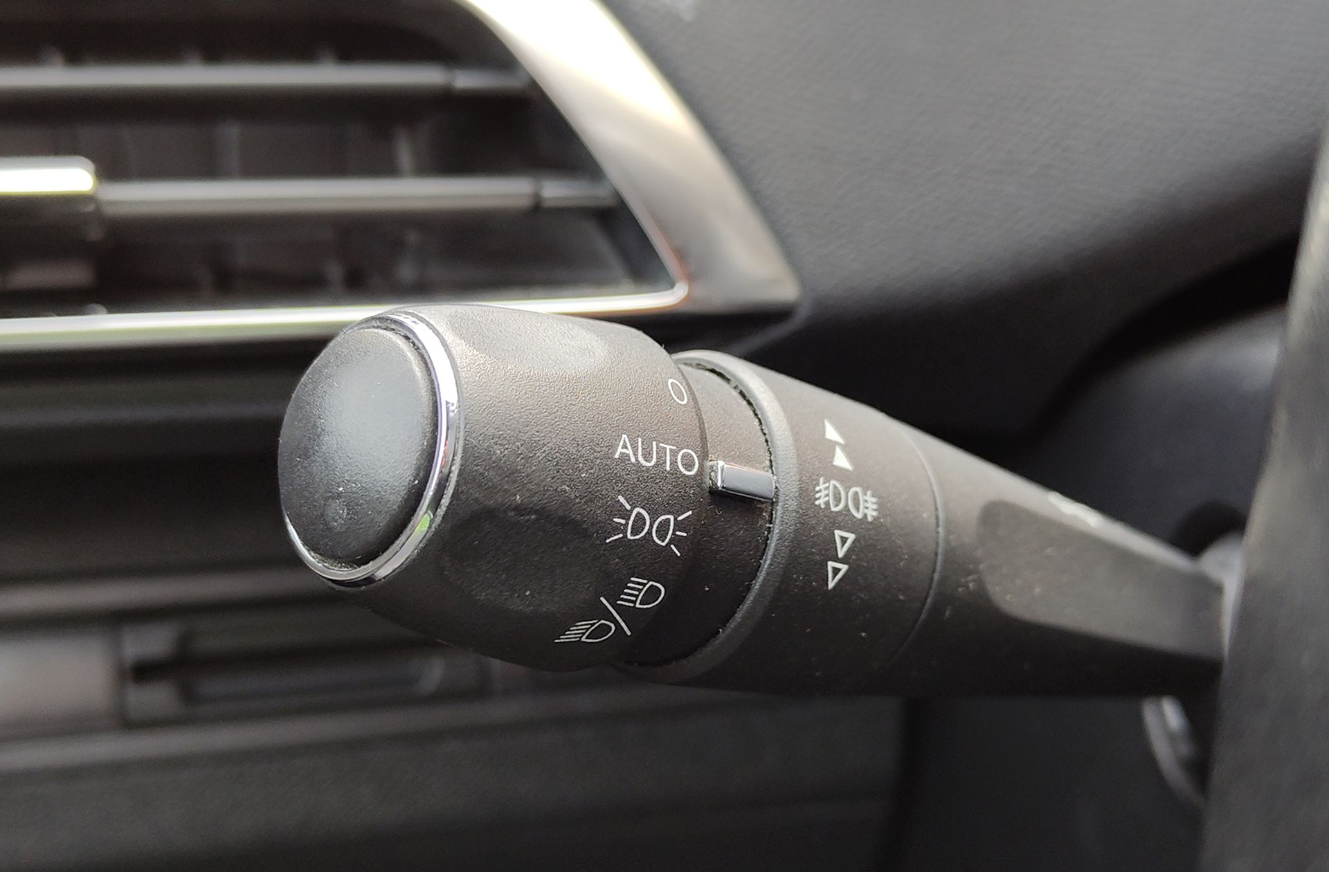 Peugeot 3008 BlueHDi 120 GT-Line - foto 29