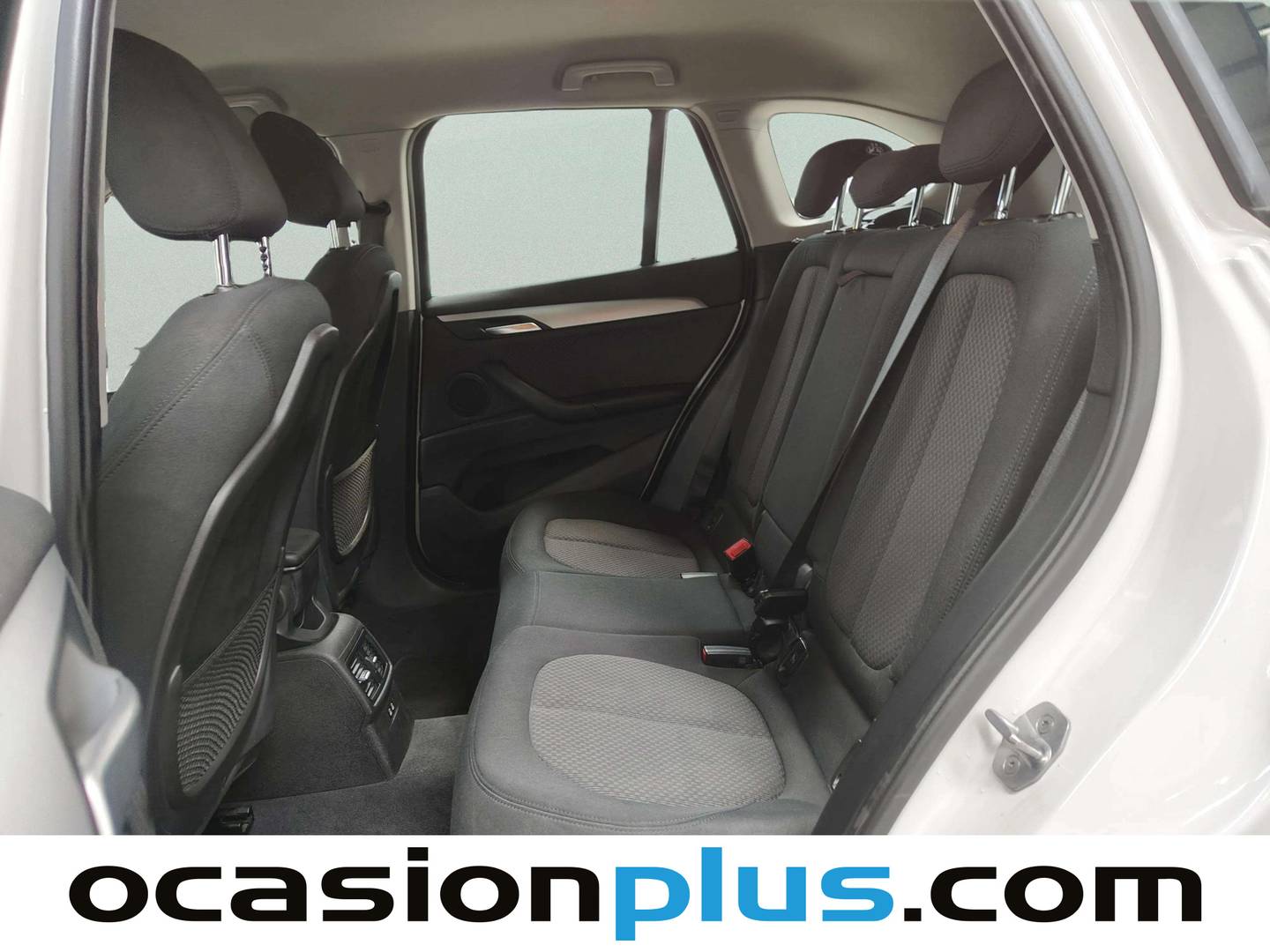 Foto asientos traseros BMW X1 BMW X1 sDrive18i (140 CV)