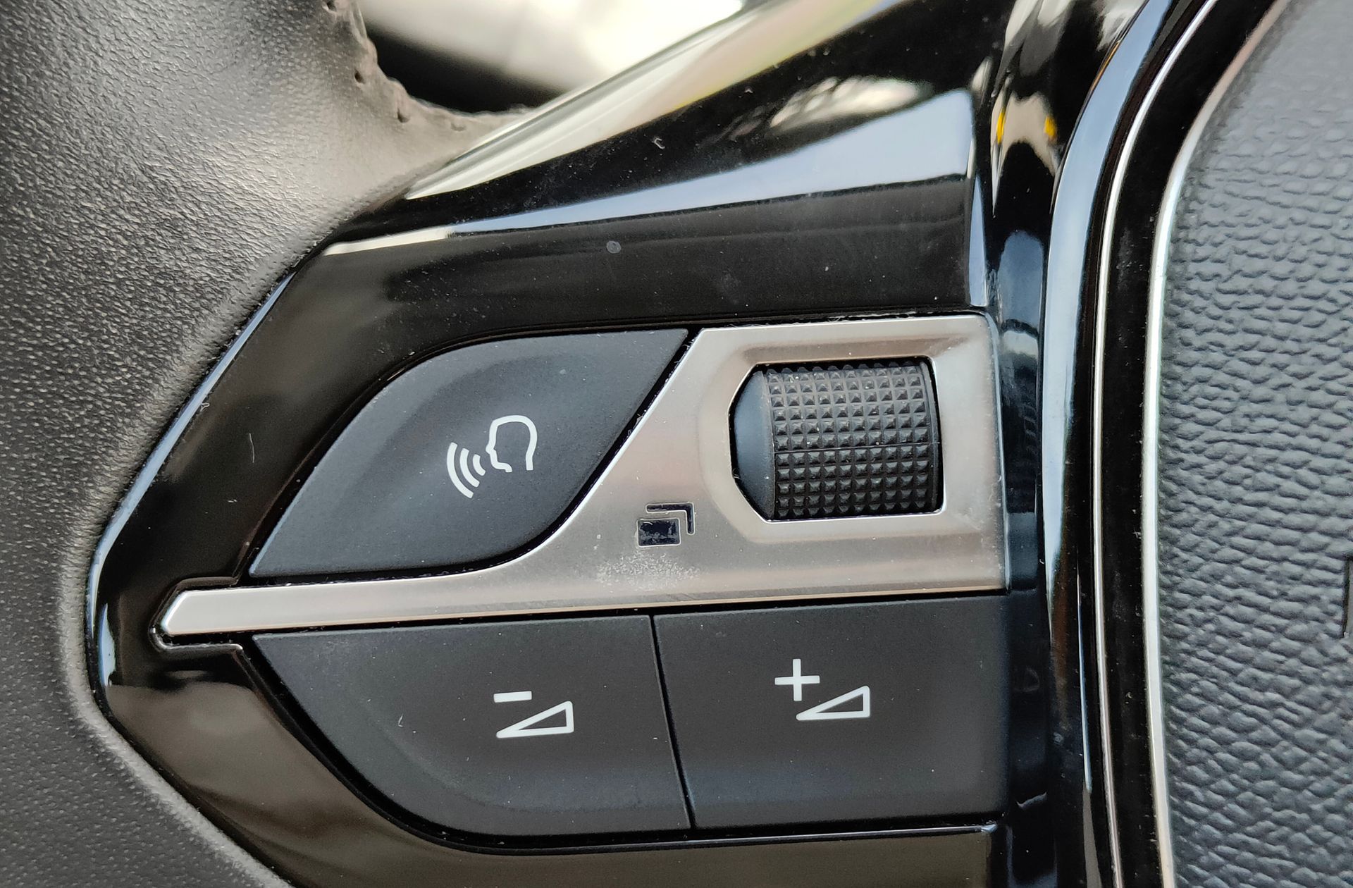 Peugeot 208 PureTech 75 Active - foto 22