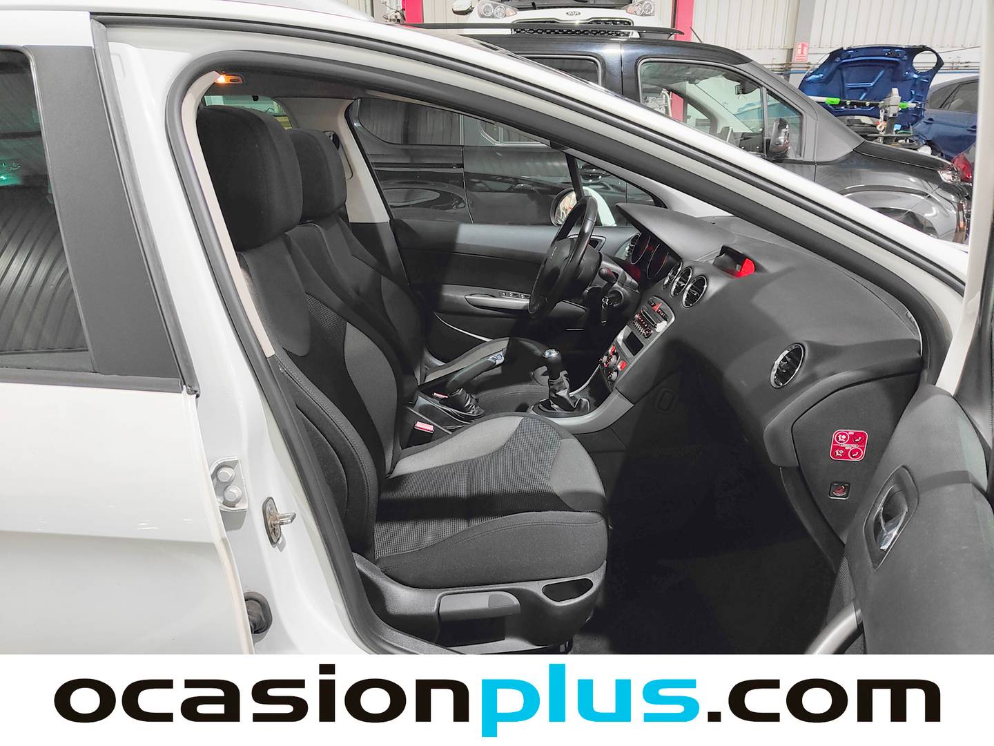 Foto Peugeot 308 Peugeot 308 SW 1.6 HDI FAP Active (92 CV)