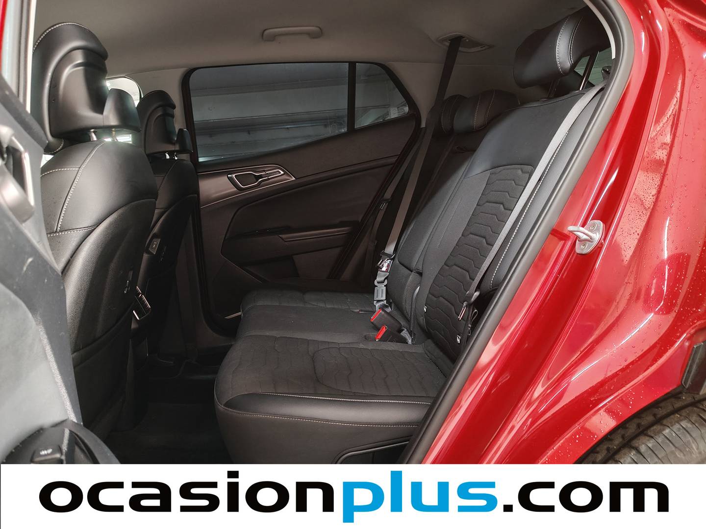 Foto asientos traseros KIA Sportage KIA Sportage 1.6 T-GDi MHEV Tech 4x2 (150 CV)