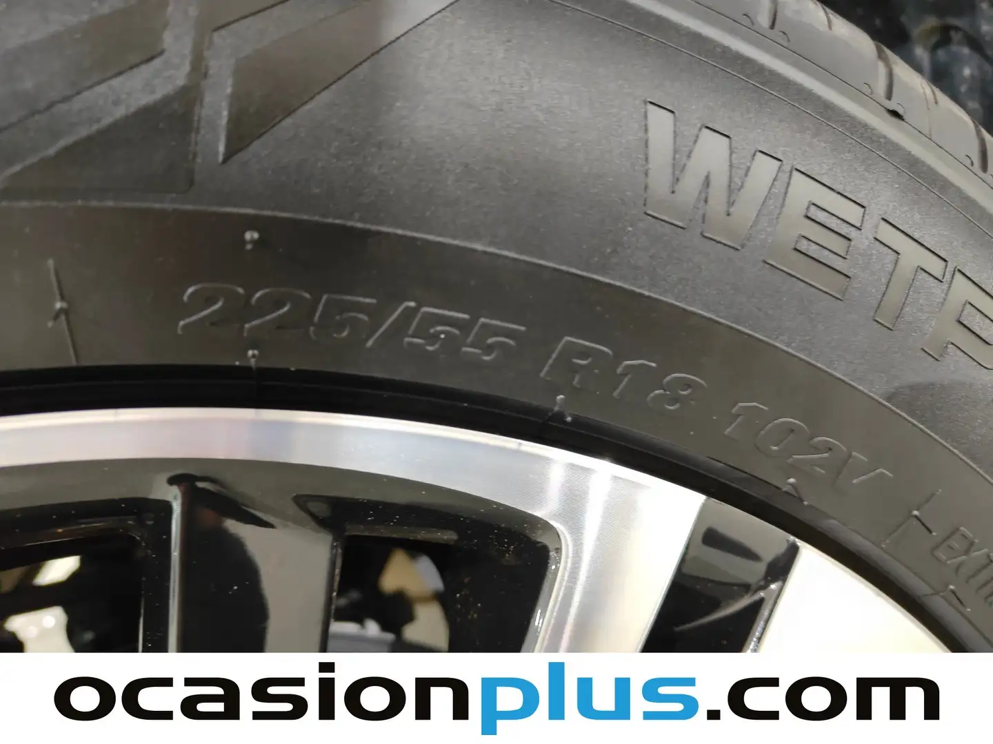 Foto Peugeot 3008 Hybrid Peugeot 3008 Hybrid 225 GT e-EAT8 (225 CV)