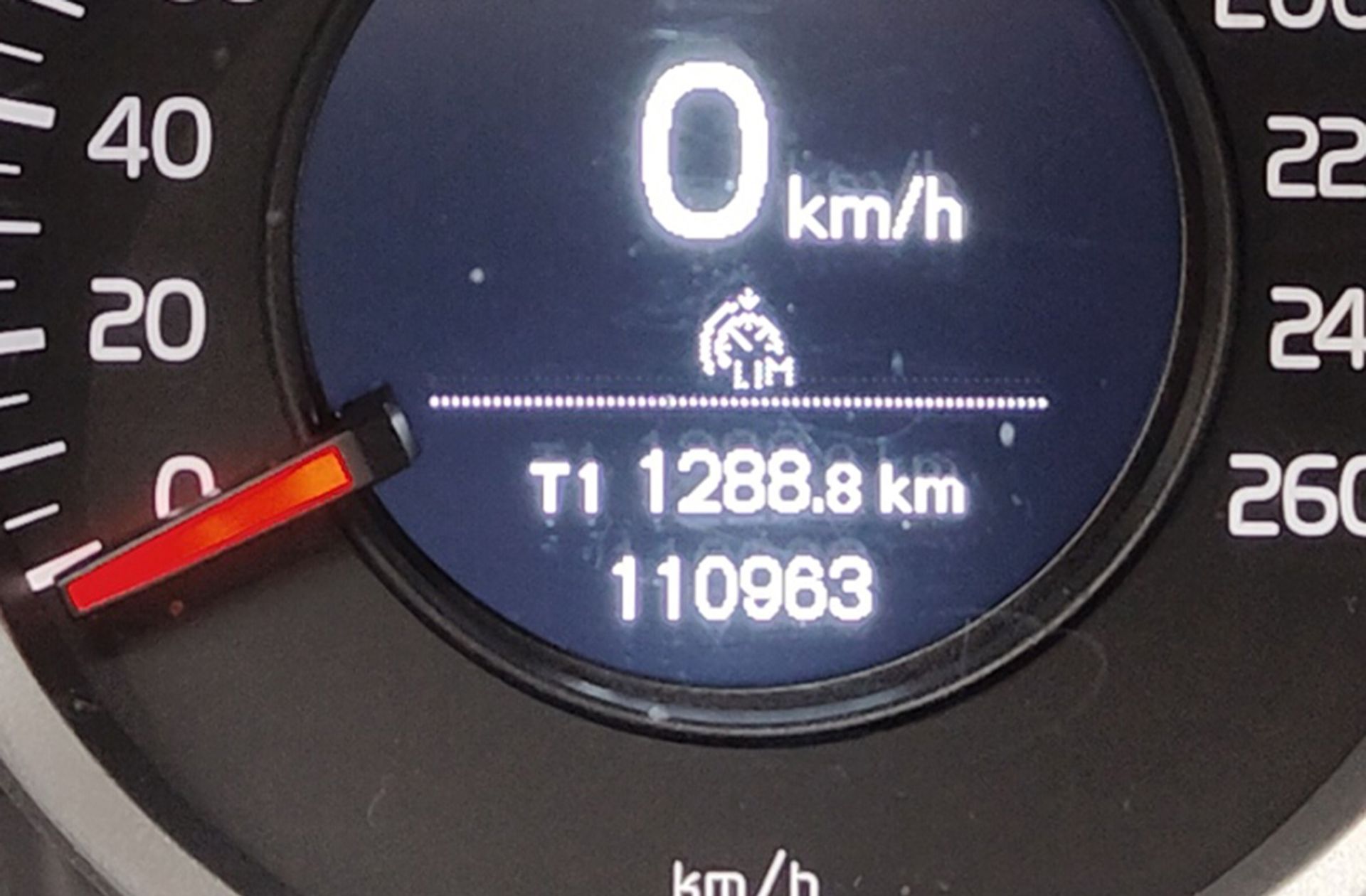 Volvo V60 D3 Momentum - foto 9