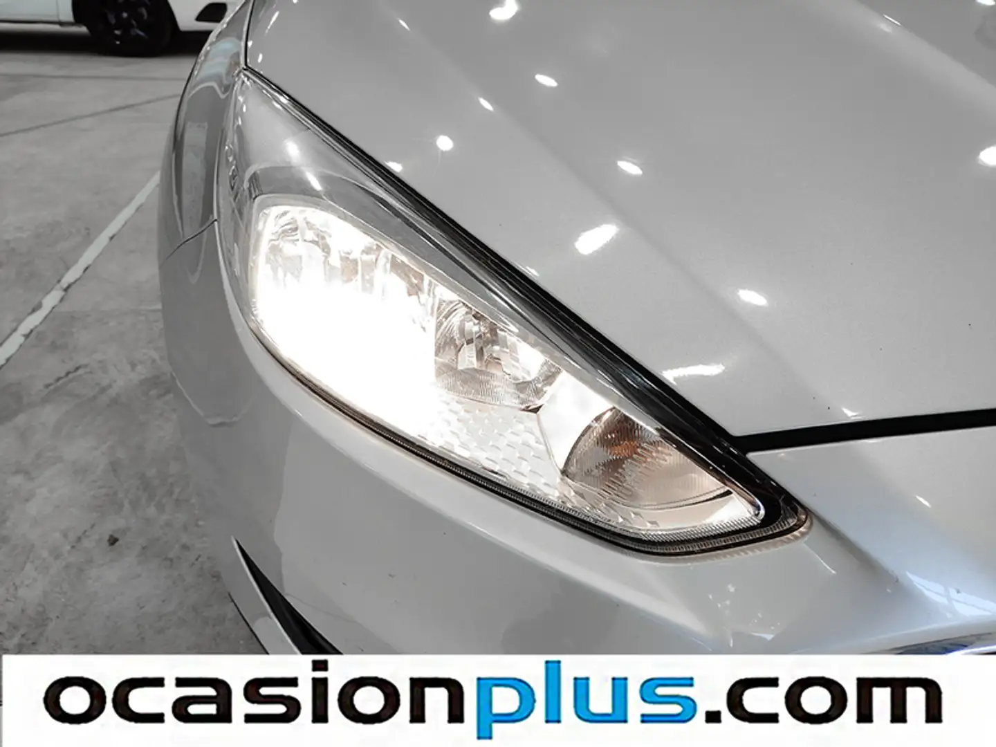 Foto Ford Focus Ford Focus 1.6 TI-VCT Trend+ PowerShift (125 CV)