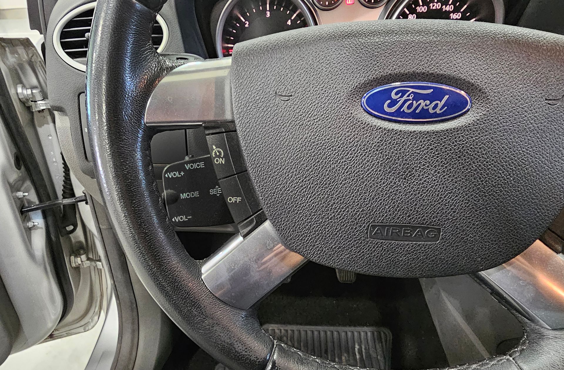 Ford Focus 1.6 TDCi Trend - foto 21